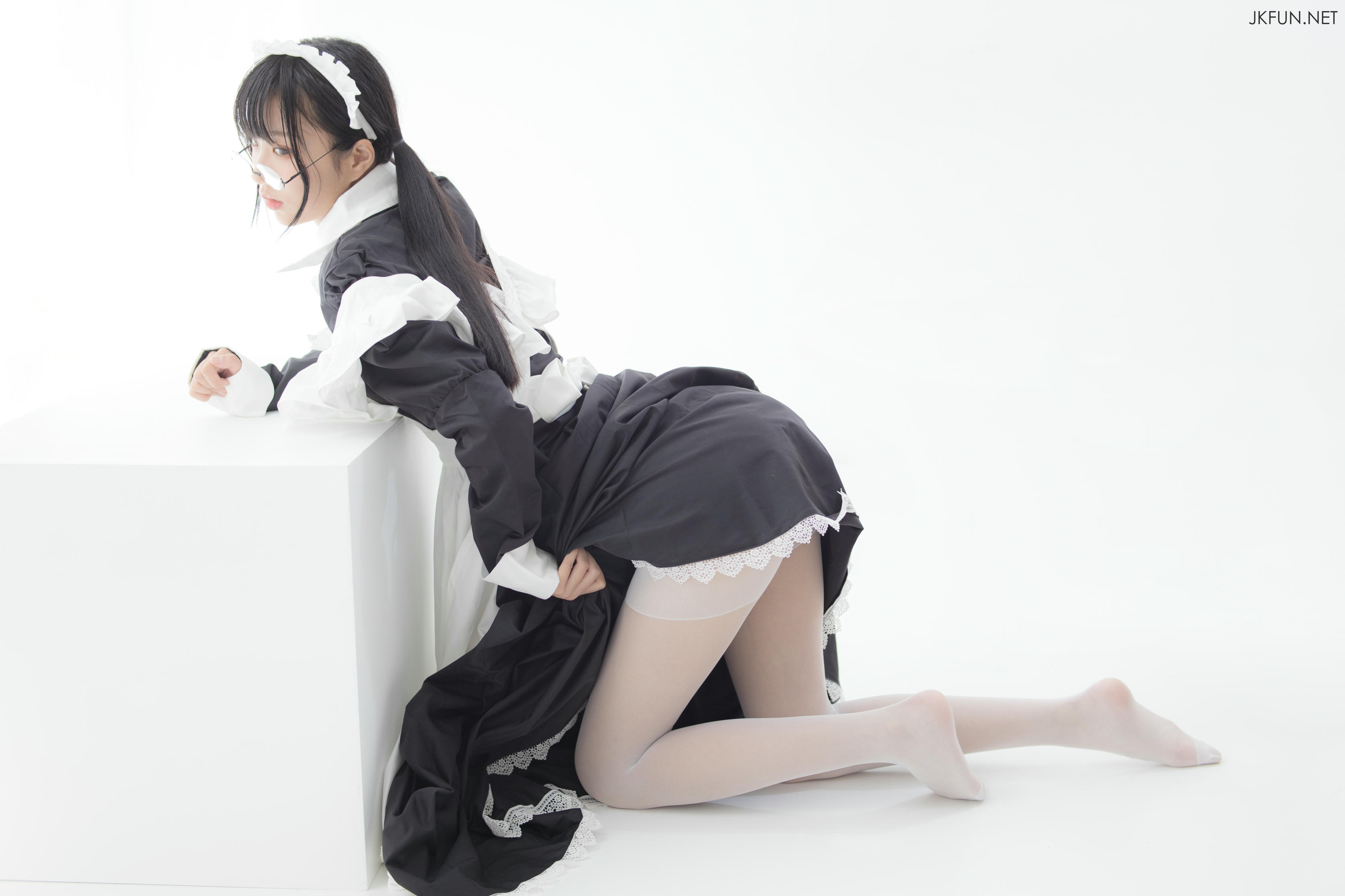 森萝财团 JKFUN-017 小梓 15D超薄白丝 [127P+1V／2.32G]_第5集