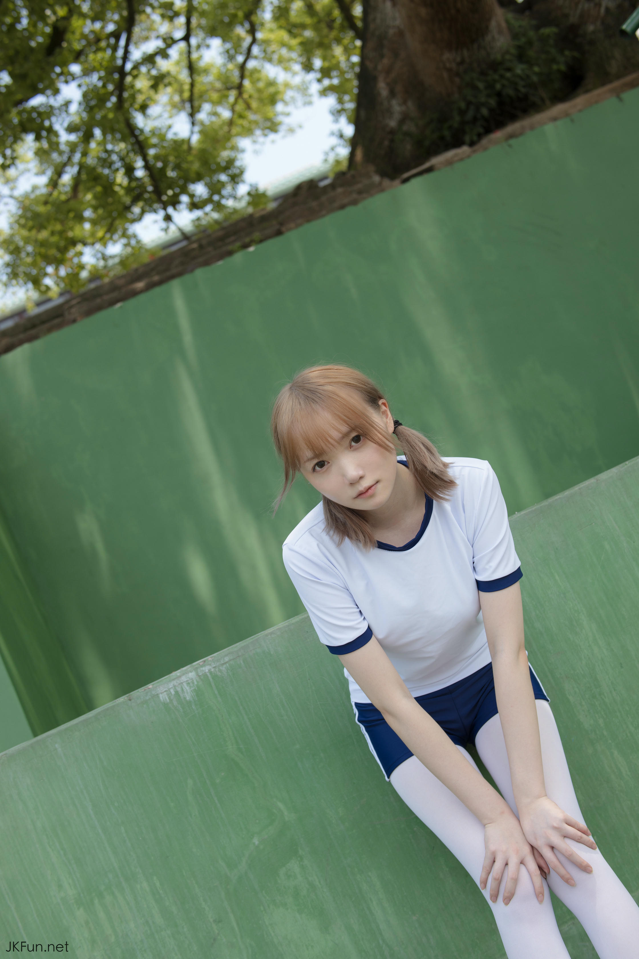 森萝财团 JKFUN-019 Aika 80D白丝外景体操服 [107P+1V／2.4G]_第1集