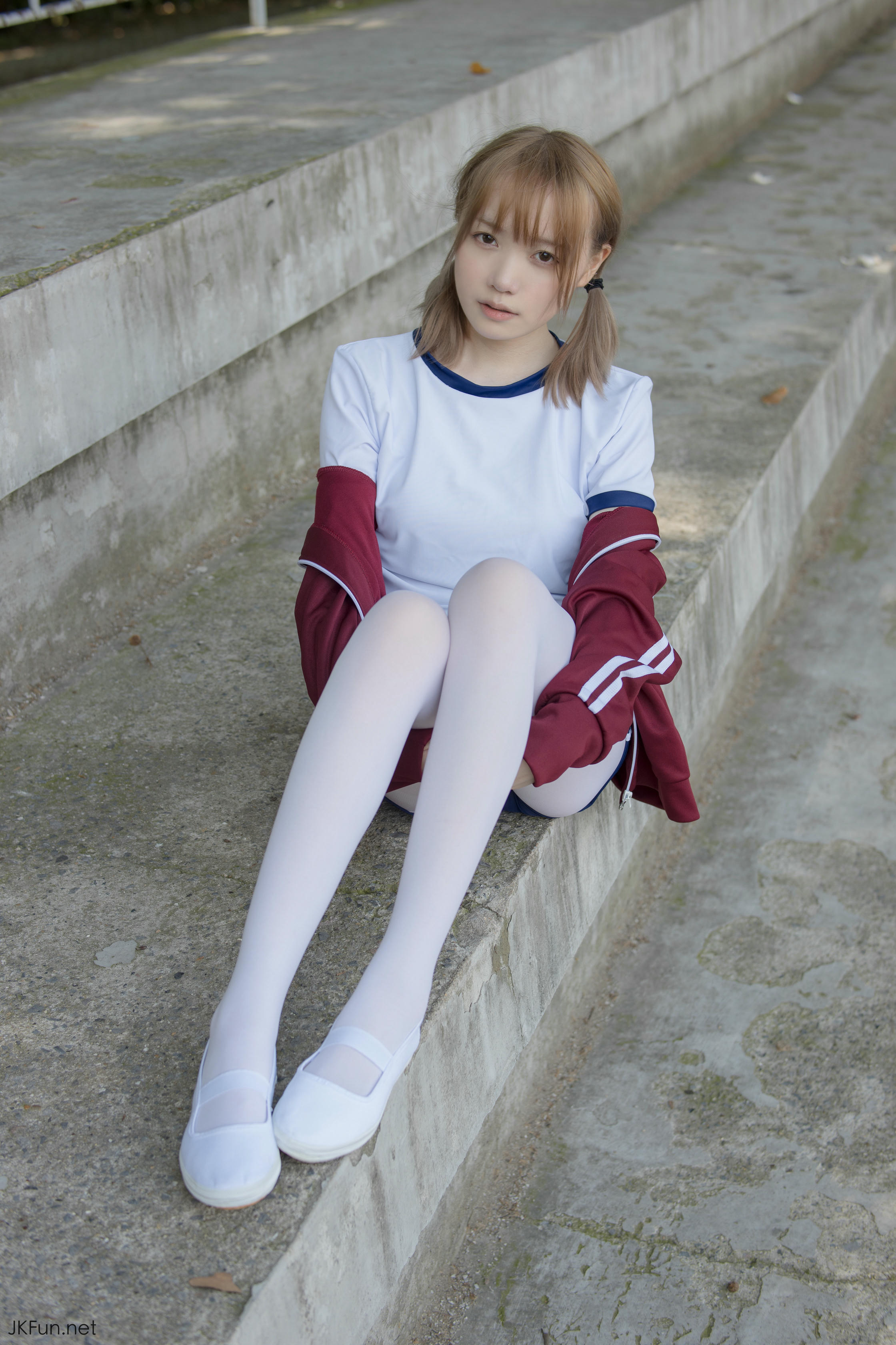 森萝财团 JKFUN-019 Aika 80D白丝外景体操服 [107P+1V／2.4G]_第2集