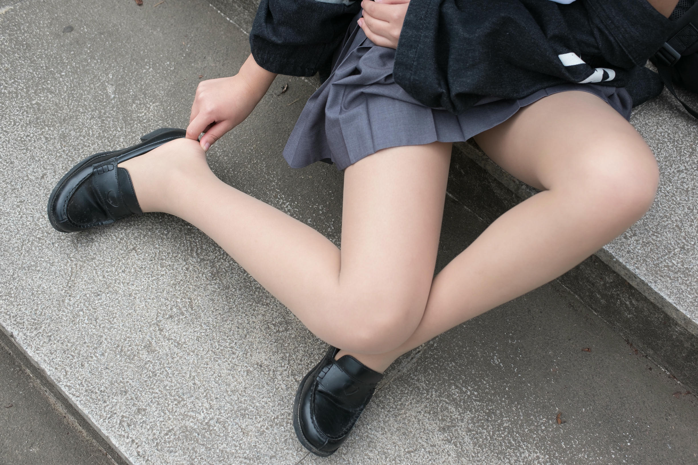 森萝财团 BETA-008 学妹户外肉丝美足 [87P-630MB]_第2集