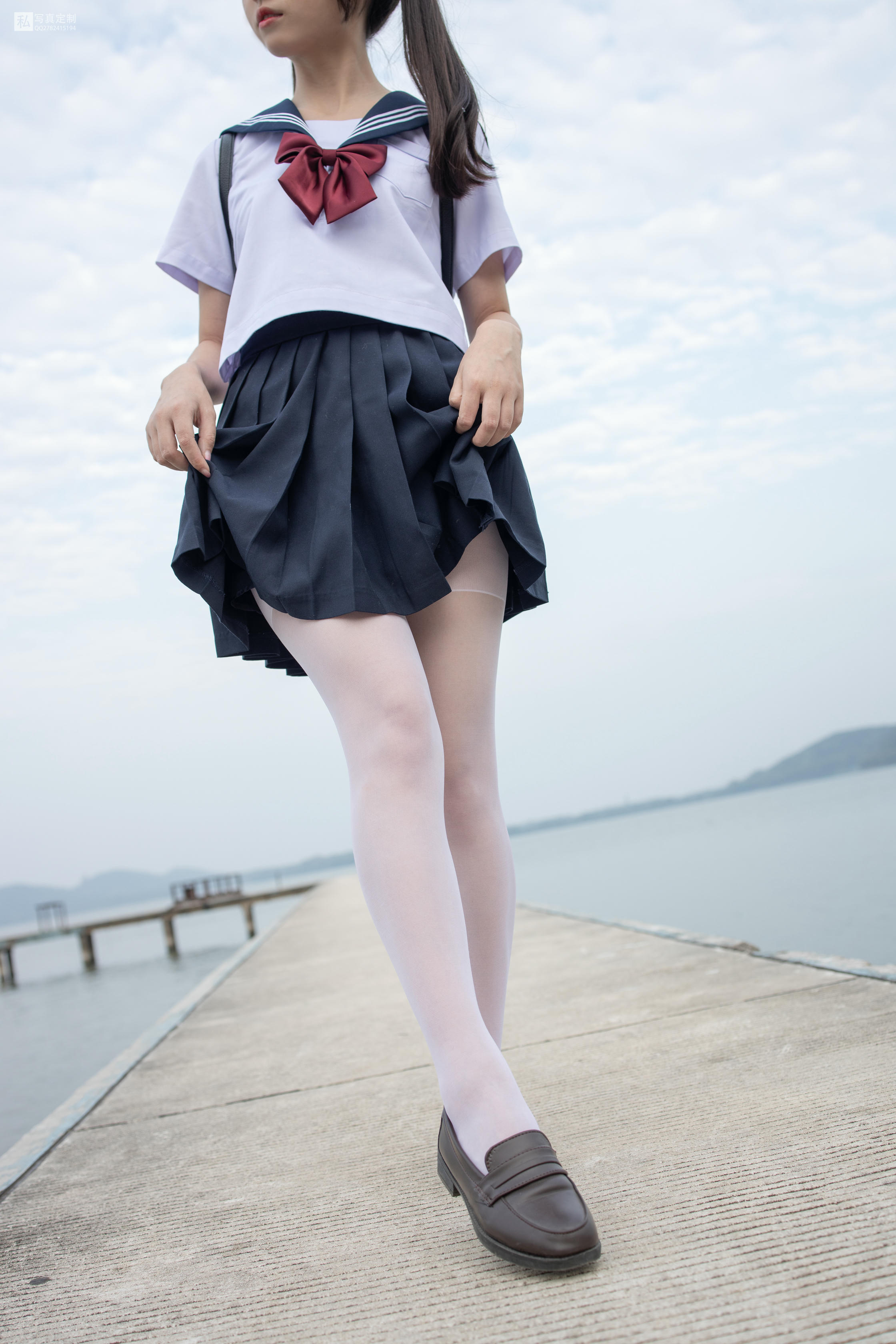 森萝财团 JKFUN-028 默陌 15D白丝 抑郁湖边与绝望天台 [58P／2V3.39G]_第1集