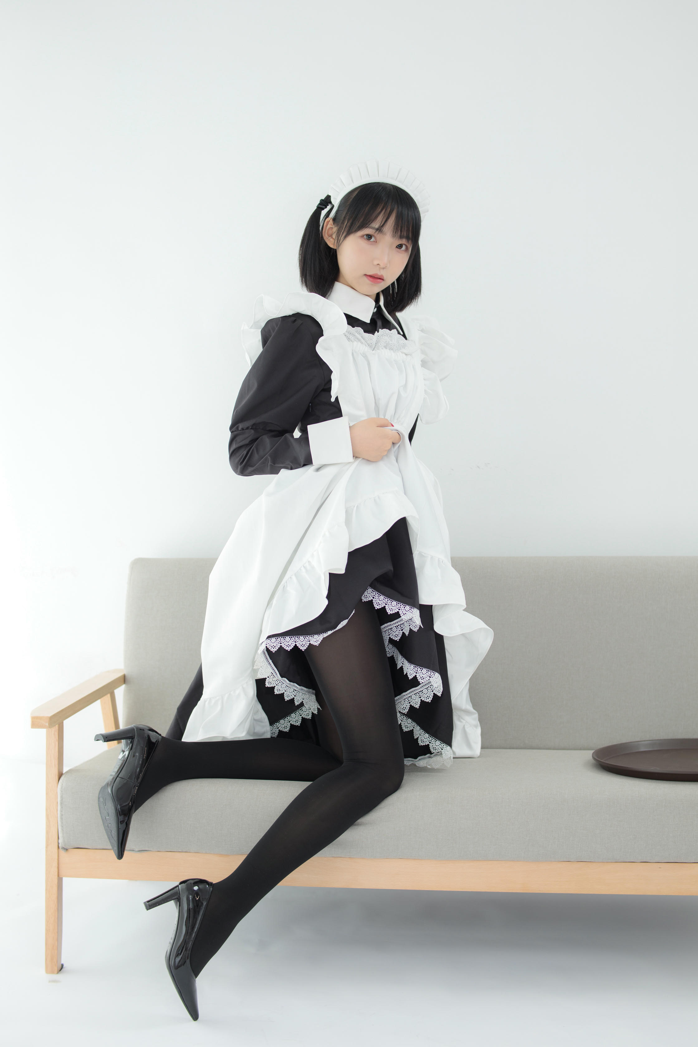 森萝财团 JKFUN-029 卉子 80D黑丝 踩物女仆 [67P+1V／3.16G]_第3集