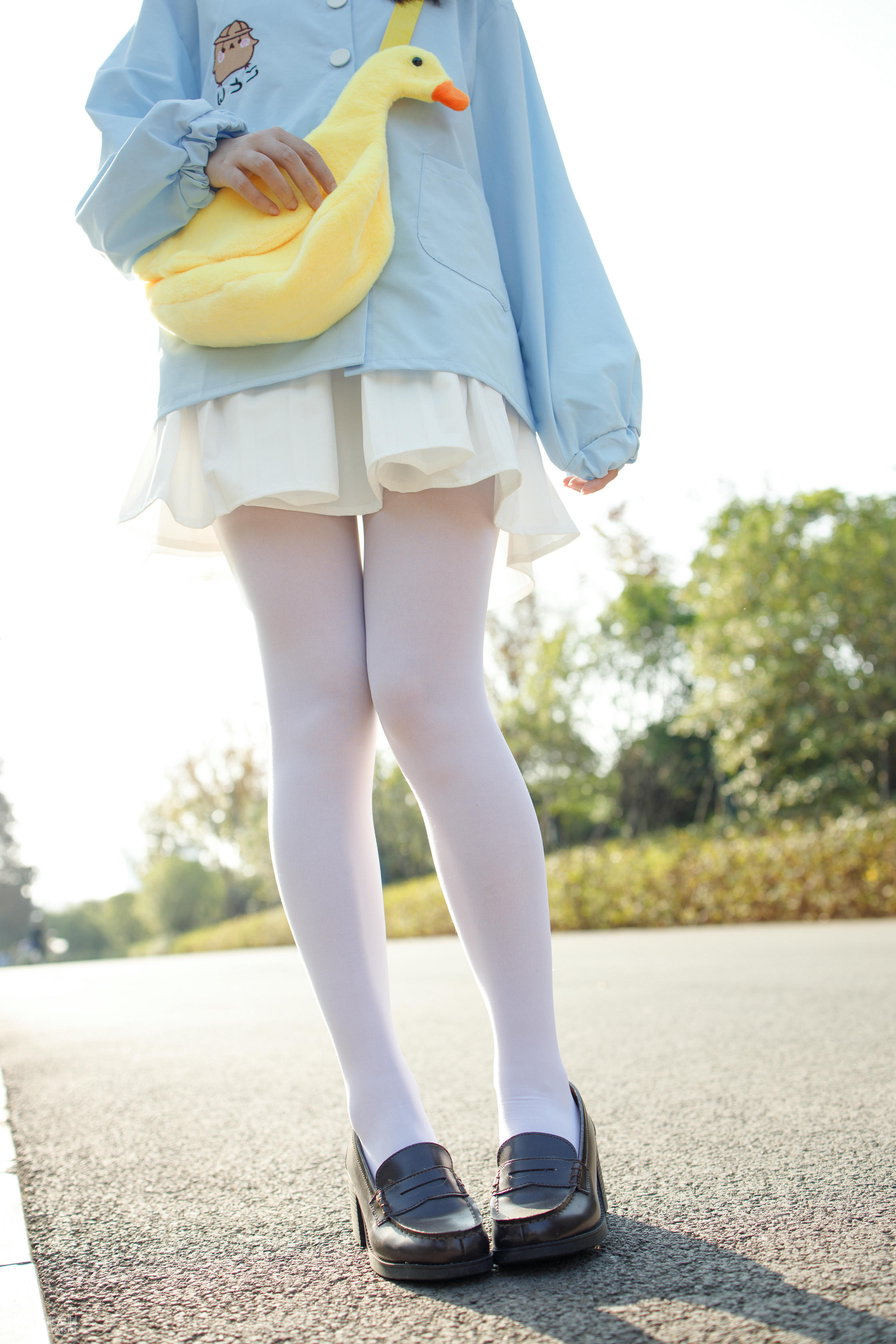 森萝财团 JKFUN-031 默陌 踩物白丝50D 野餐、爆蛋和彩蛋 [23P+1V／1.35G]_第1集