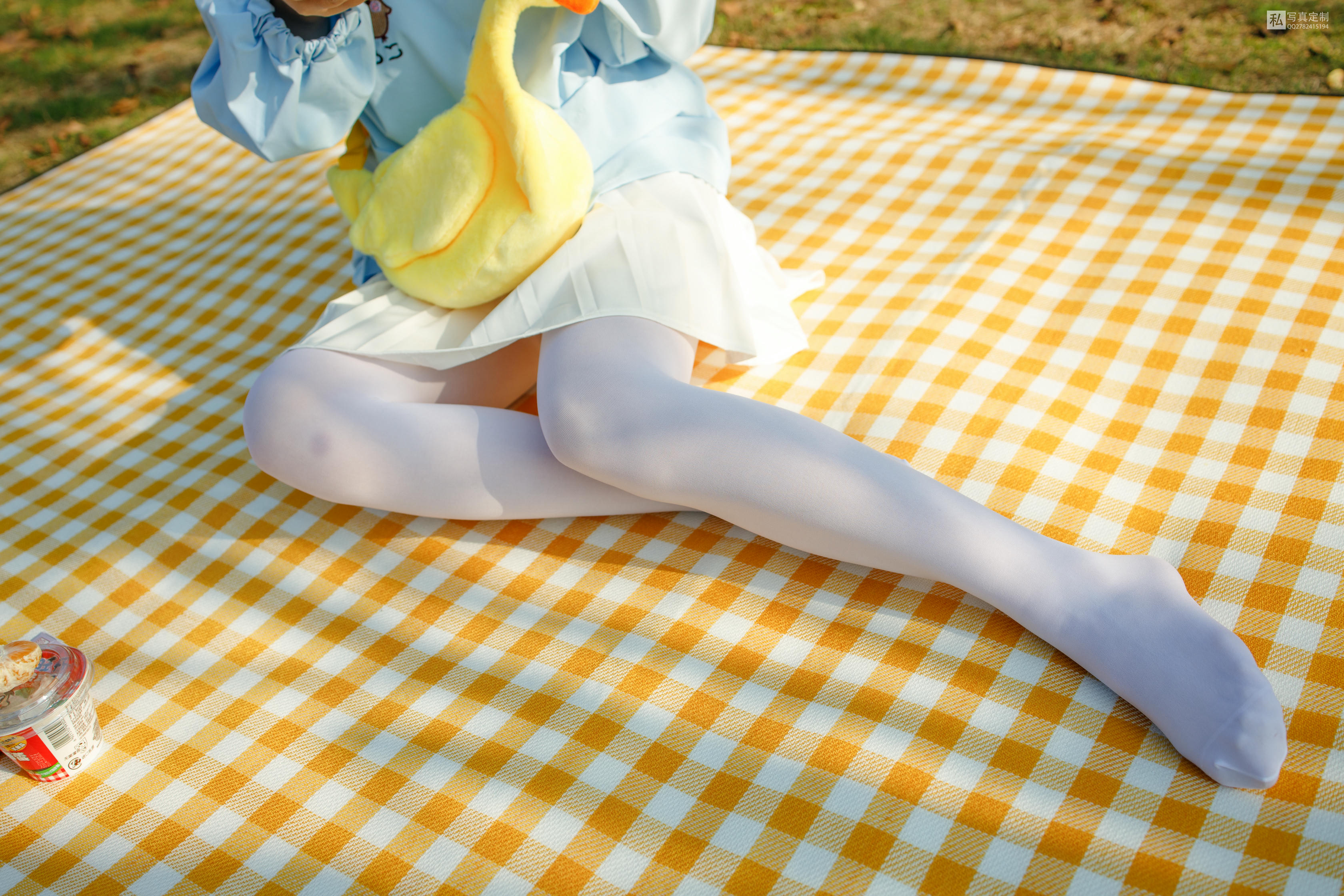 森萝财团 JKFUN-031 默陌 踩物白丝50D 野餐、爆蛋和彩蛋 [23P+1V／1.35G]_第1集