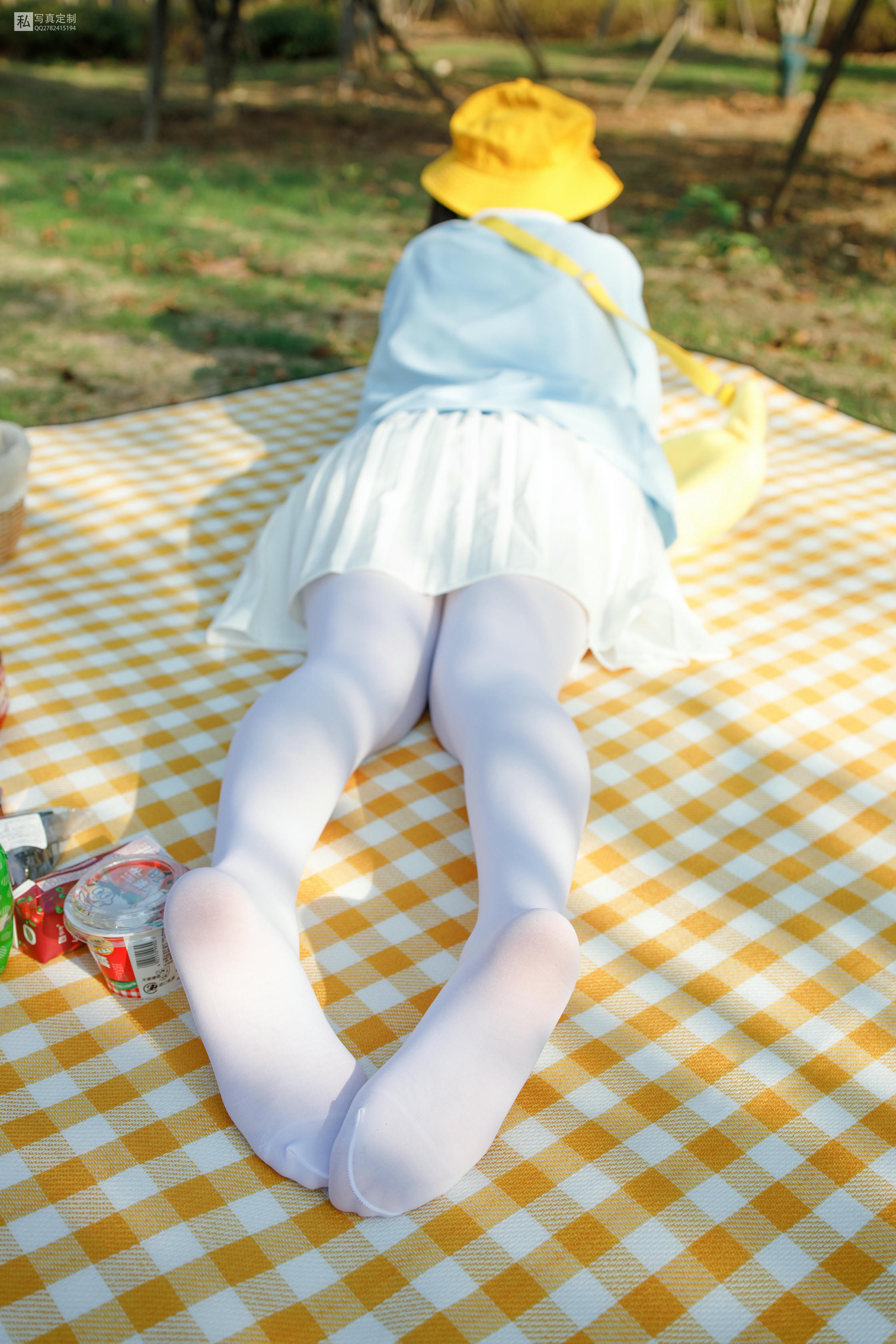 森萝财团 JKFUN-031 默陌 踩物白丝50D 野餐、爆蛋和彩蛋 [23P+1V／1.35G]_第1集