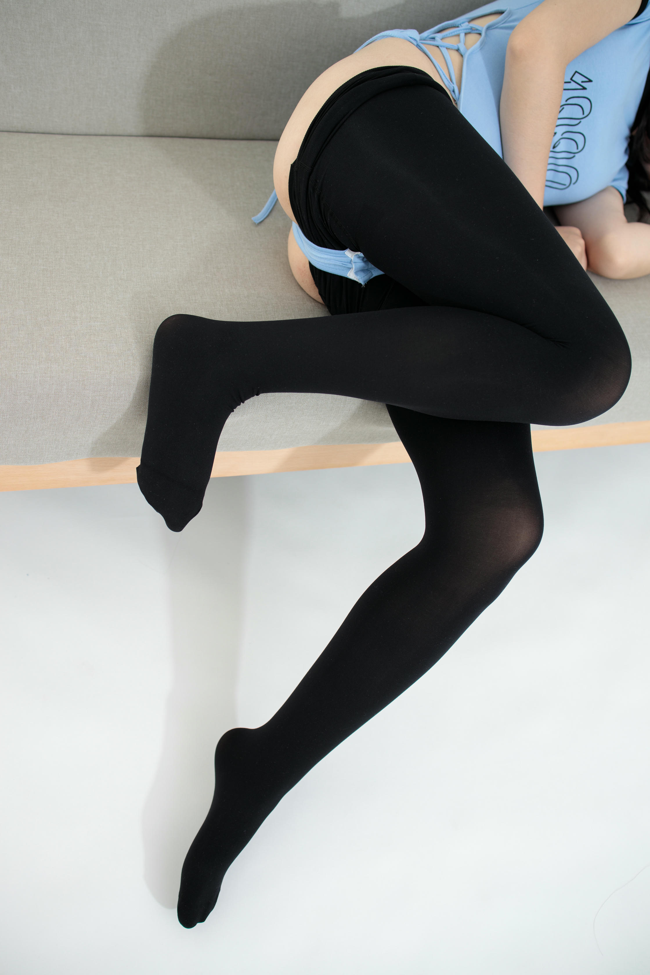 森萝财团 JKFUN-034 小夜 80D厚黑砕面 [84P+1V／2.24G]_第4集