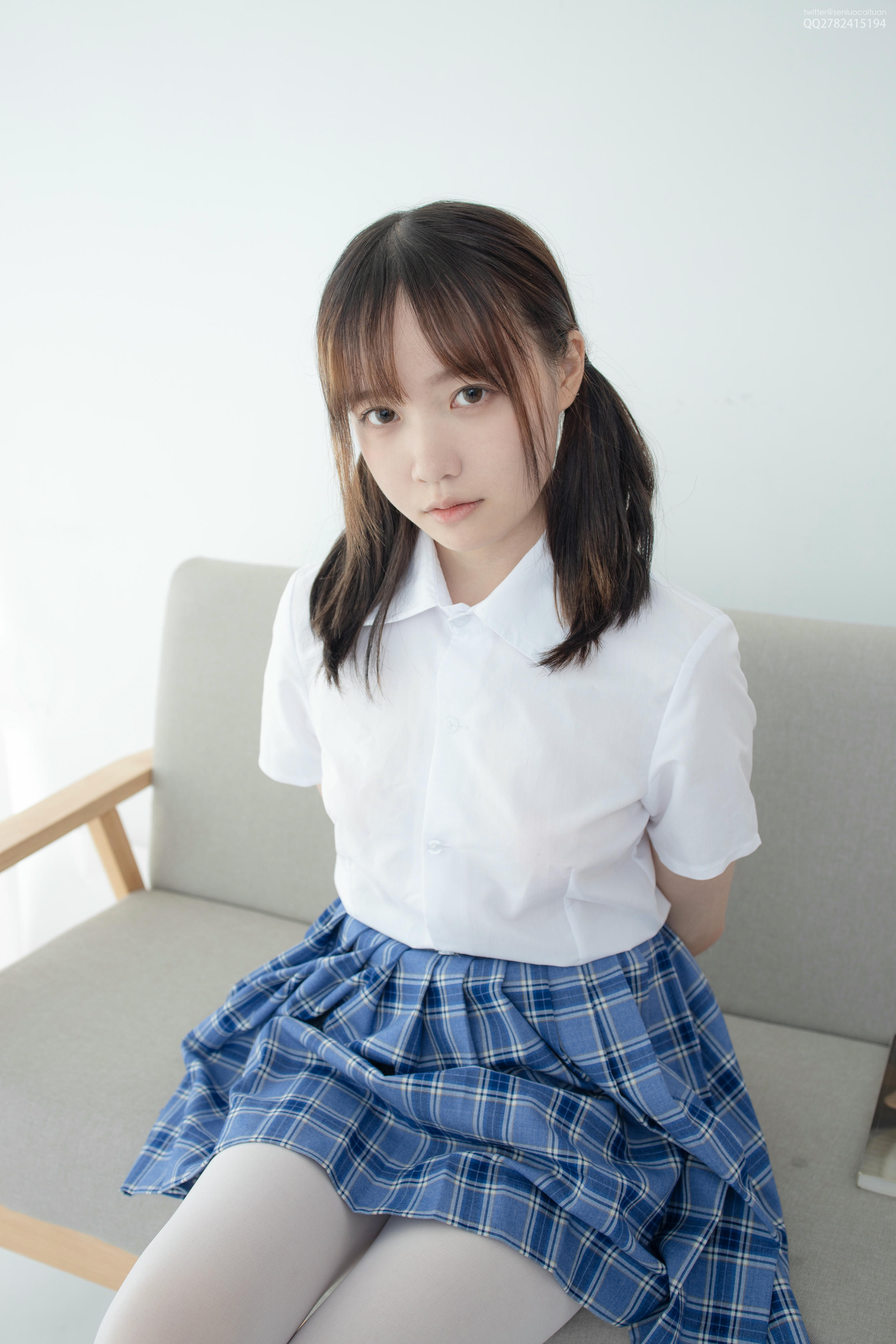 森萝财团 JKFUN-040 Aika 百元团定制1-2 80D白丝 [25P+1V-1.12G]_第1集
