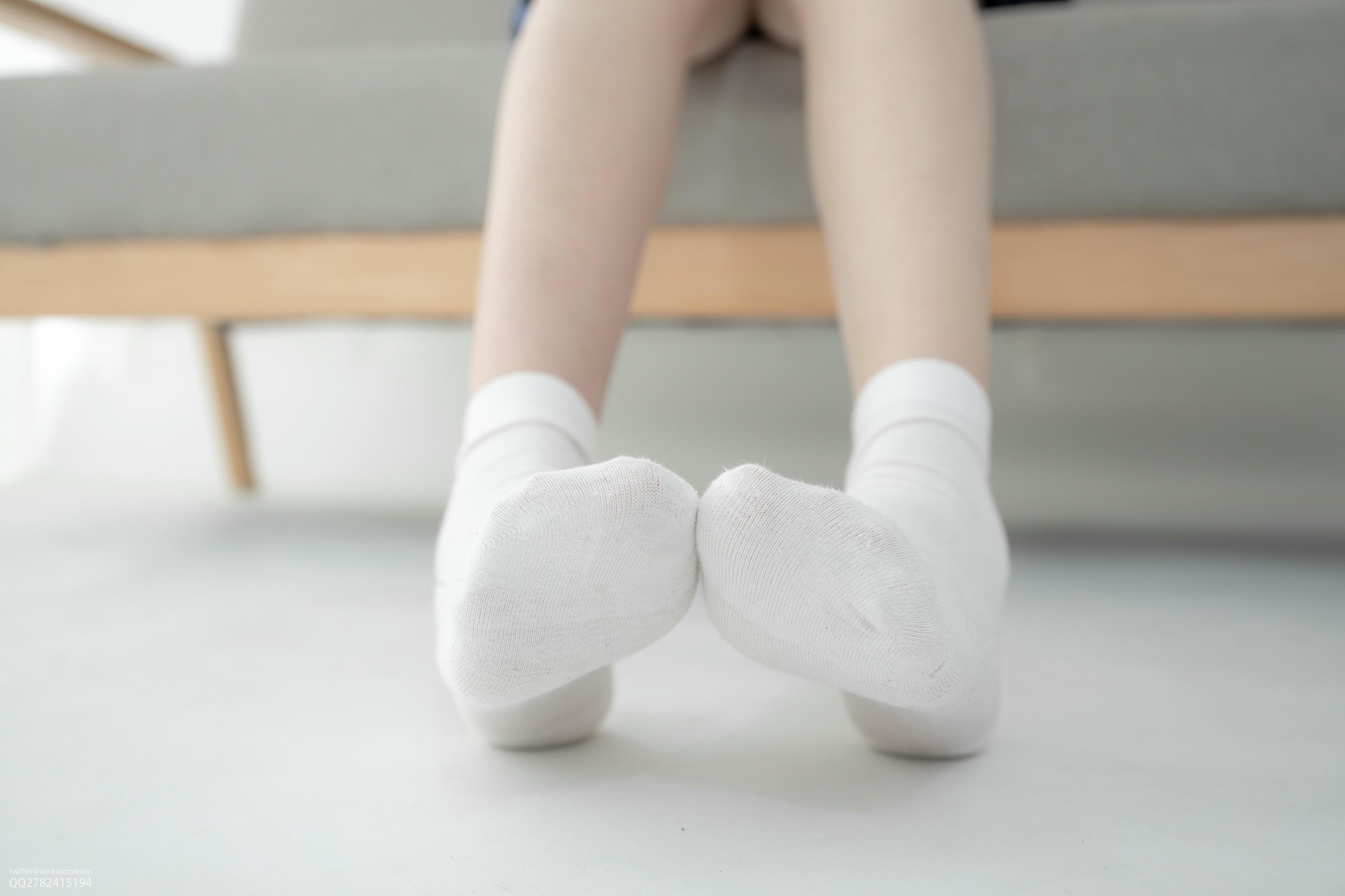 森萝财团 JKFUN-041 Aika 百元团定制1-3 短棉袜 [36P+1V-1.46G]_第1集