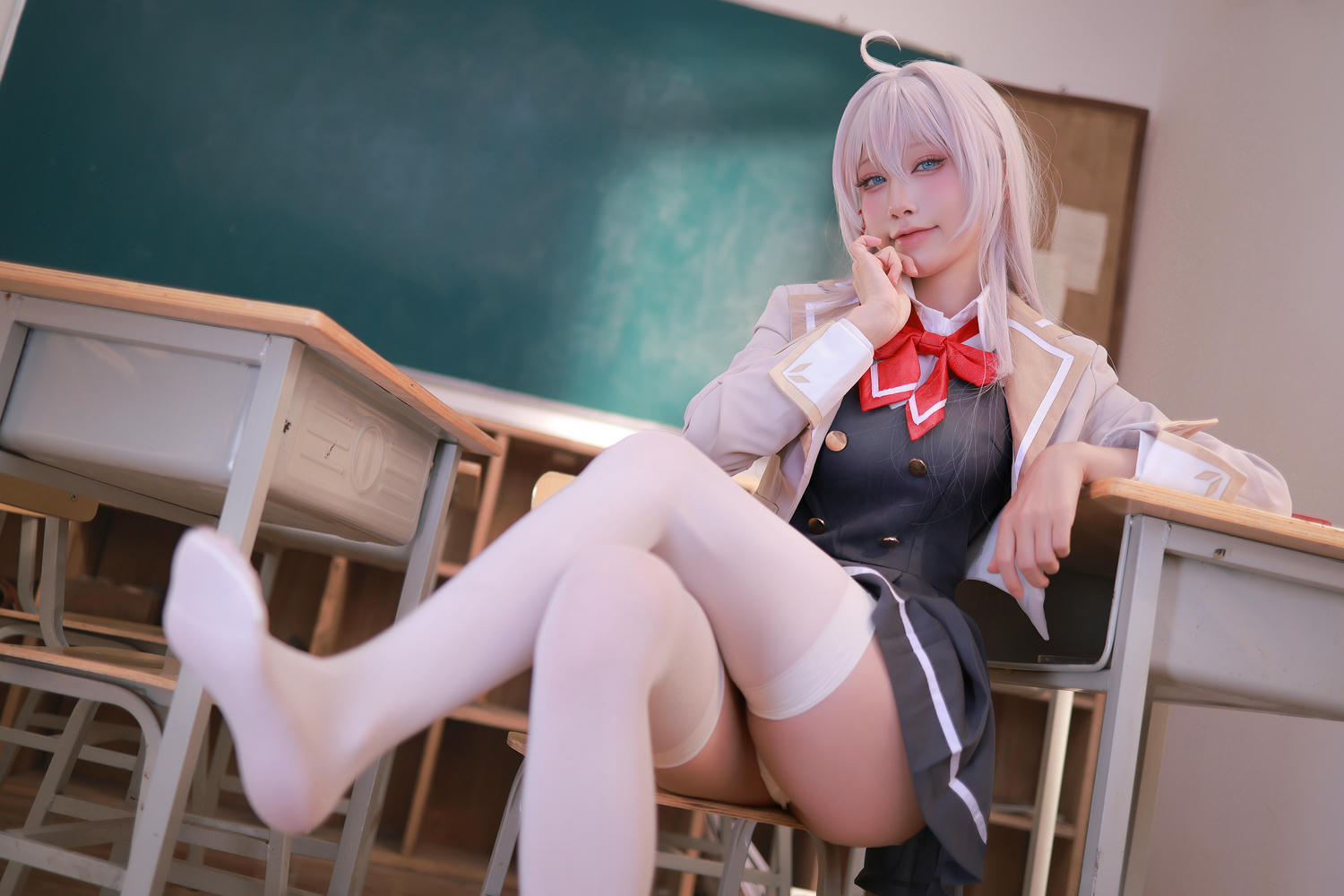 水淼Aqua NO.219 24年11月fantia订阅 艾莉同学 [91P 139MB]_第1集