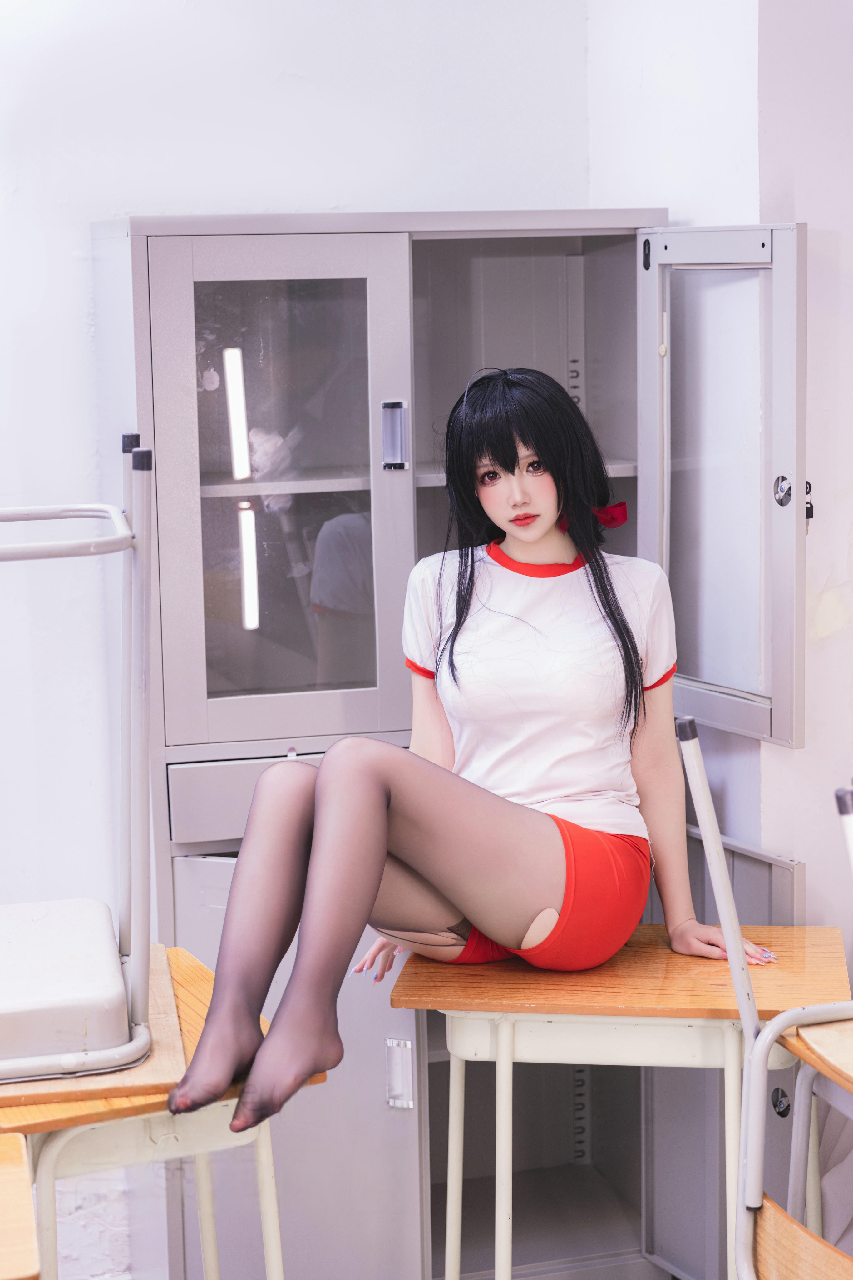 雪晴Astra NO.061 碧蓝航线 大凤 体操服[56P 747M]_第1集