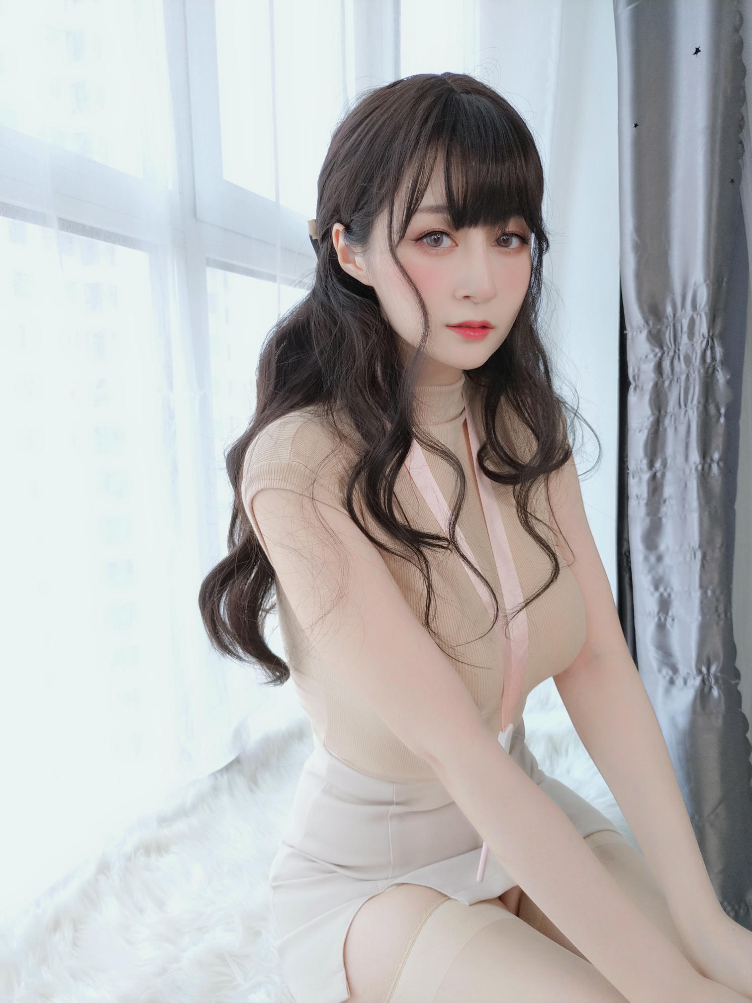 白银81 NO.087 fantia10月合集 [245P28V-1.66GB]-【20211010】会社の後輩_第1集