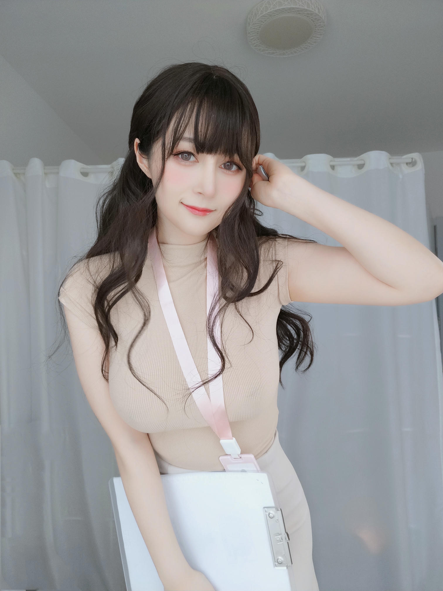 白银81 NO.087 fantia10月合集 [245P28V-1.66GB]-【20211010】会社の後輩_第1集