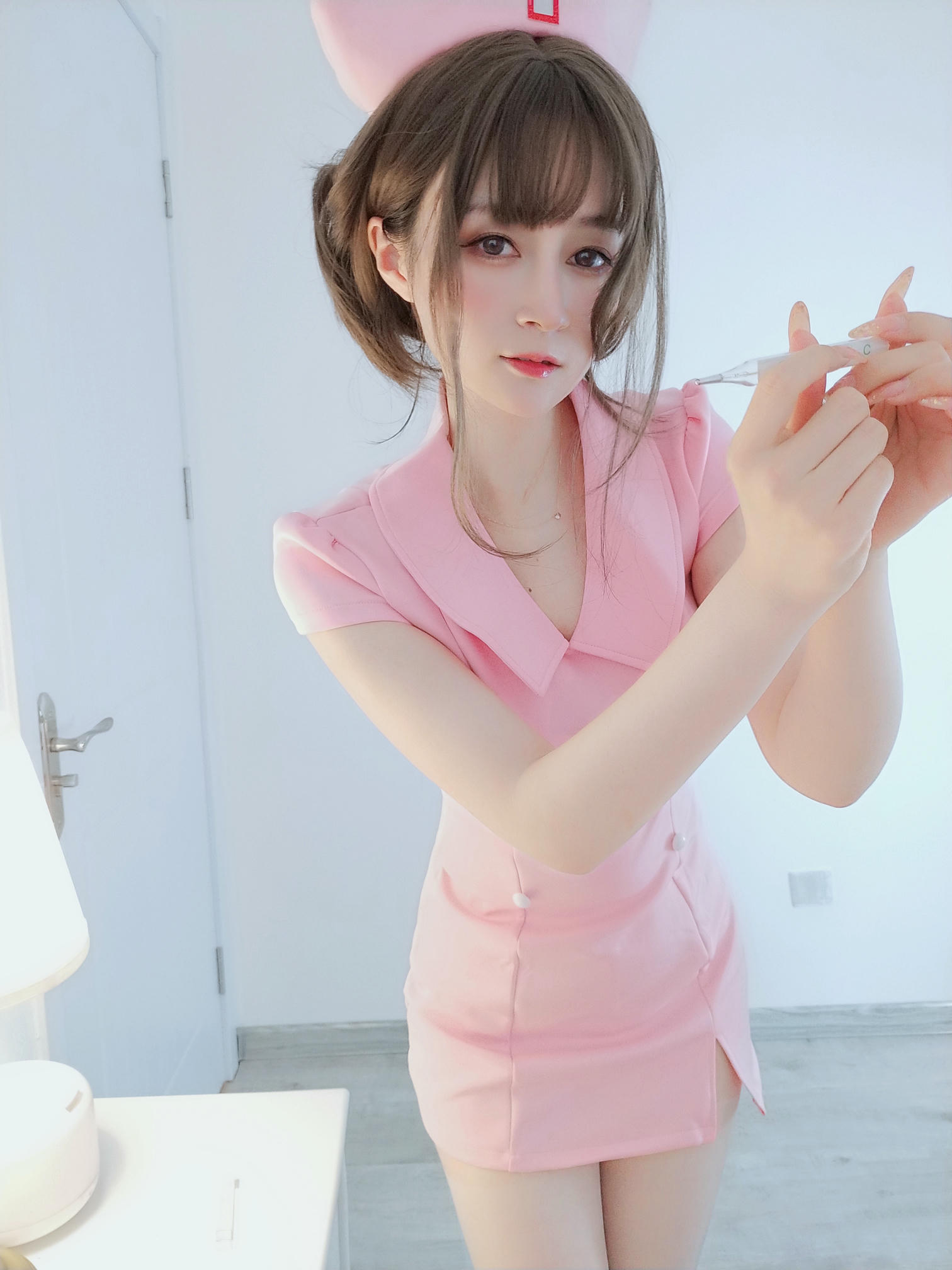 白银81 NO.090 fantia12月合集 [259P8V-867MB]-【20211217】夜间的私人护士_第2集