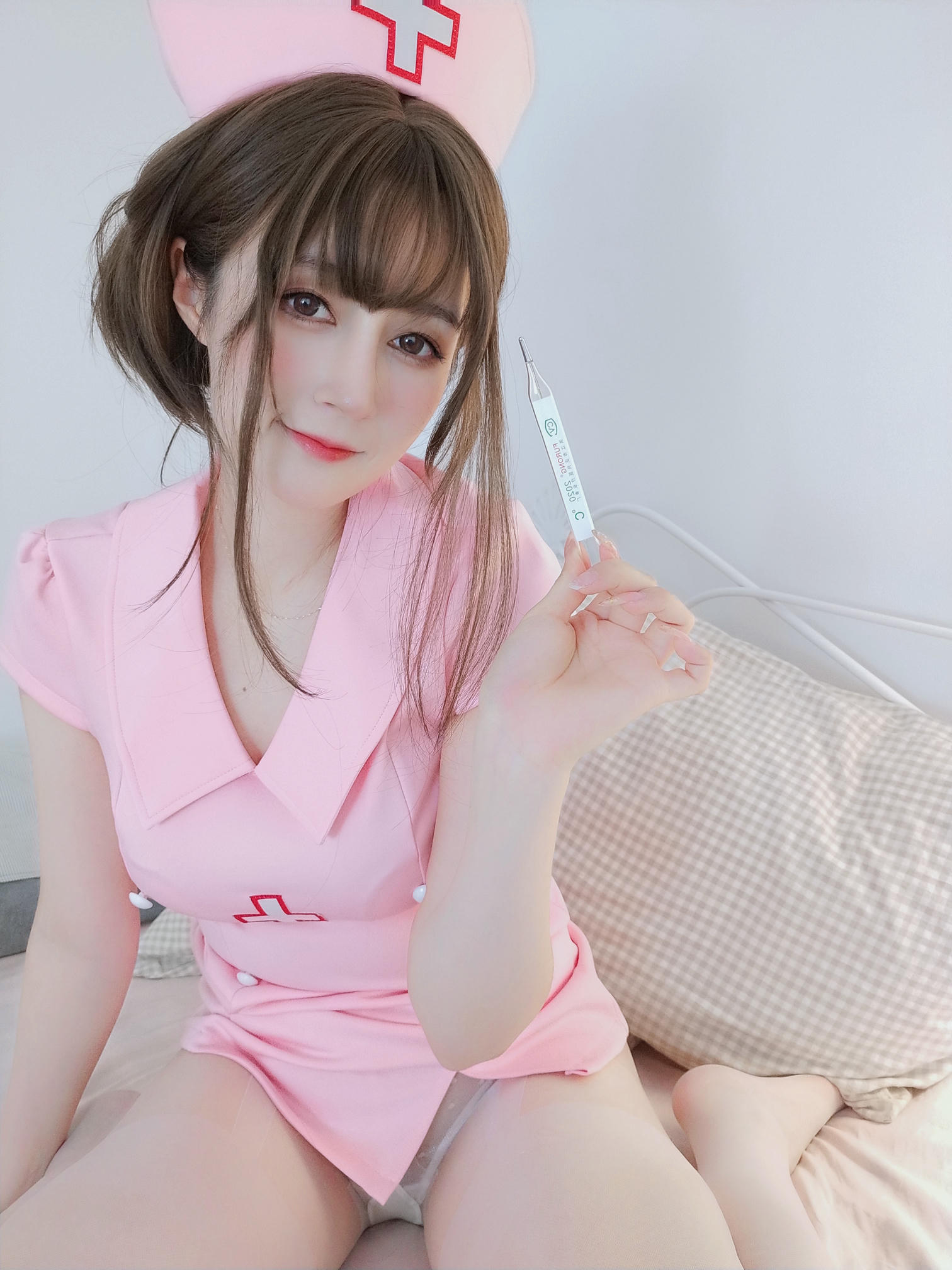 白银81 NO.090 fantia12月合集 [259P8V-867MB]-【20211229】残業中 ing_第1集