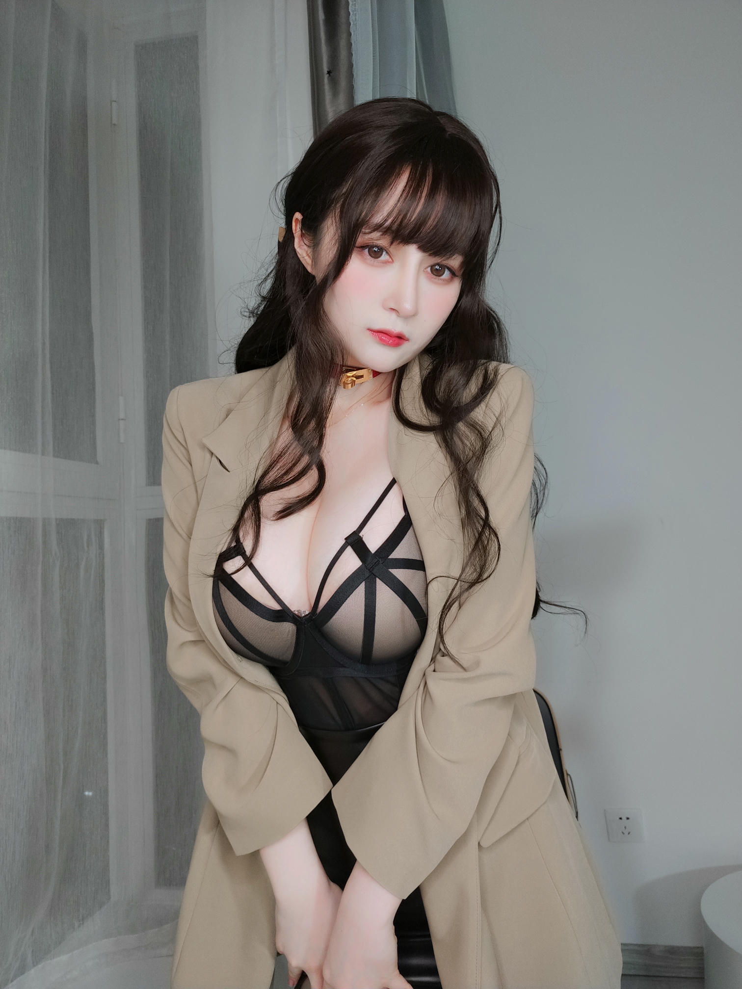 白银81 NO.090 fantia12月合集 [259P8V-867MB]-【20211229】残業中 ing_第2集