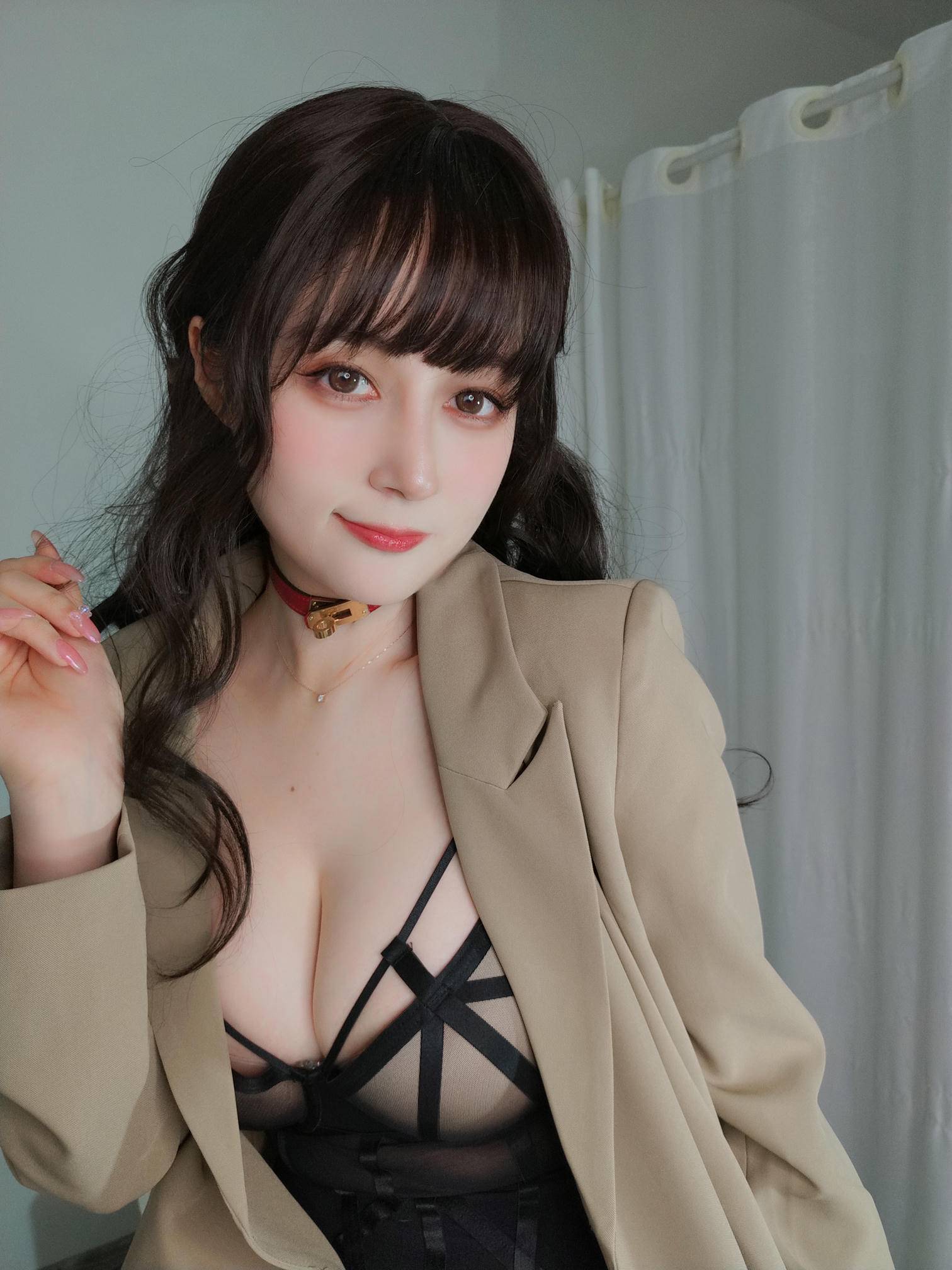 白银81 NO.091 2022年1月fantia合集 [384P12V-1.42GB]-【20220105】_第1集