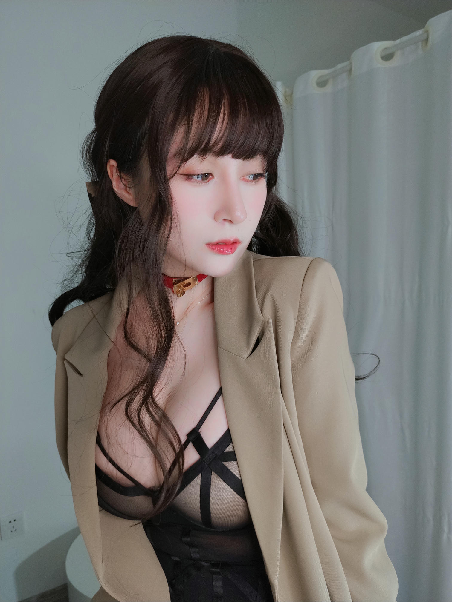 白银81 NO.091 2022年1月fantia合集 [384P12V-1.42GB]-【20220105】_第1集