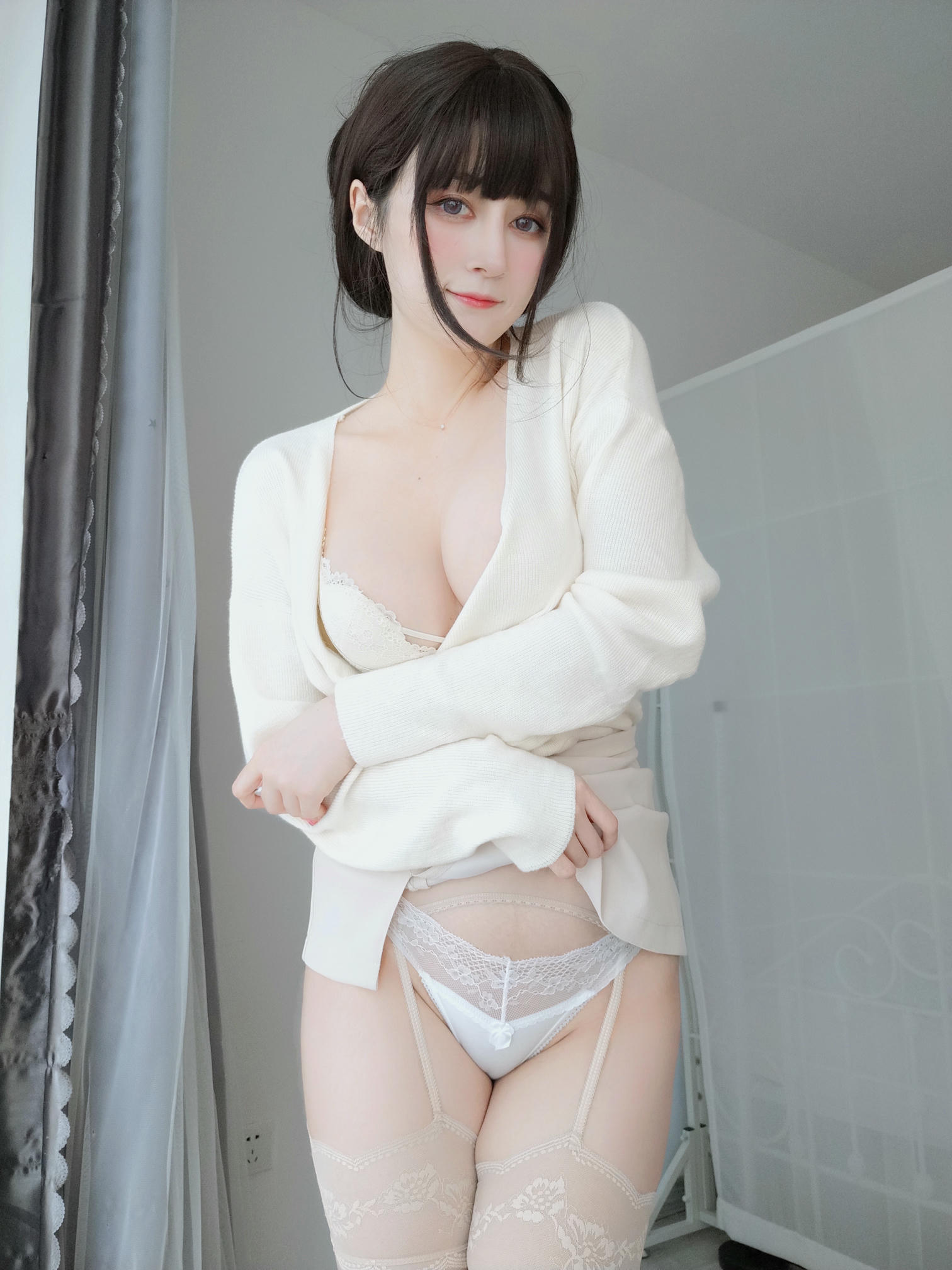 白银81 NO.091 2022年1月fantia合集 [384P12V-1.42GB]-【20220120】_第1集