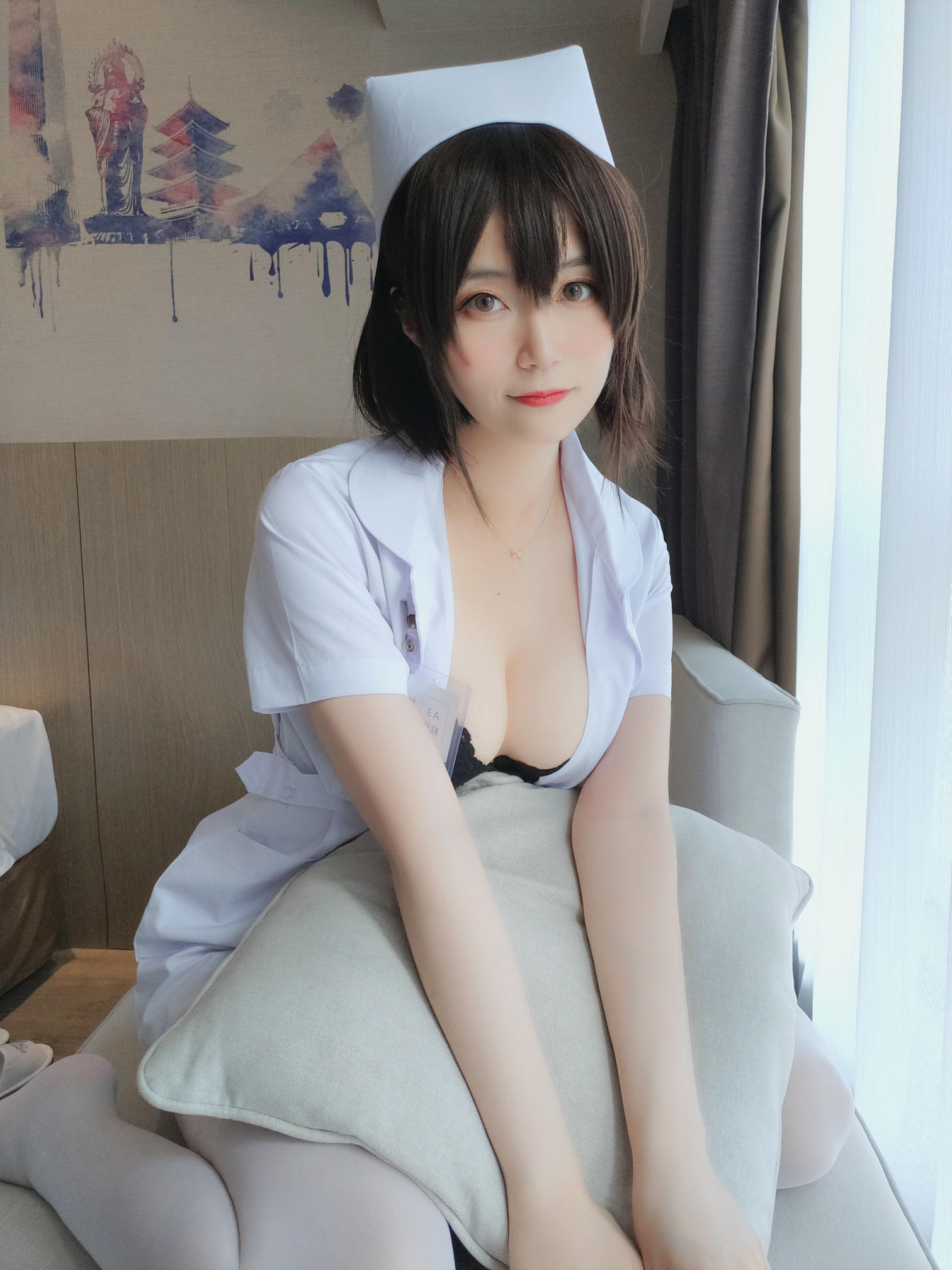 白银81 NO.015 短发小护士 [37P-226MB]_第1集