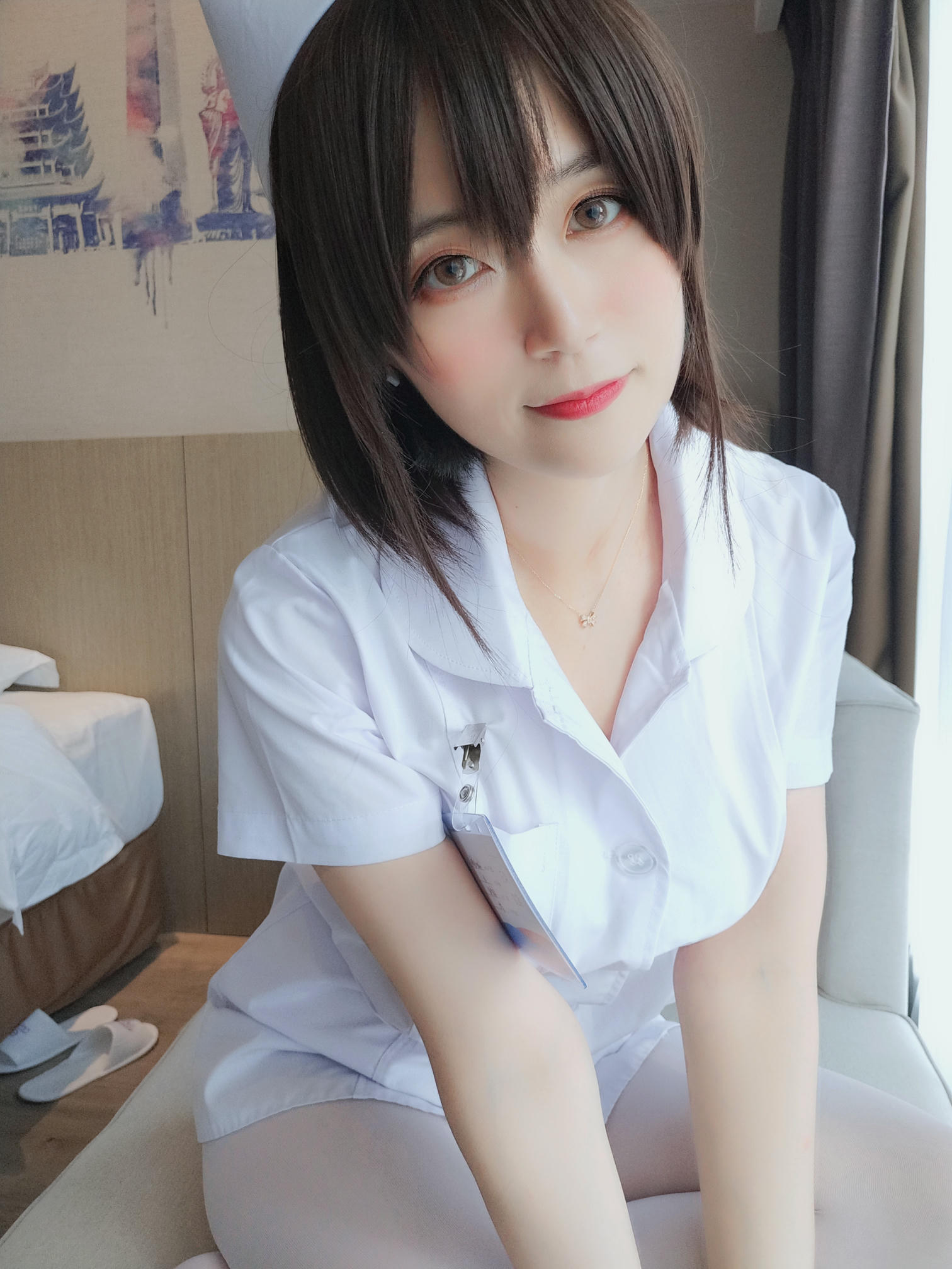 白银81 NO.015 短发小护士 [37P-226MB]_第2集