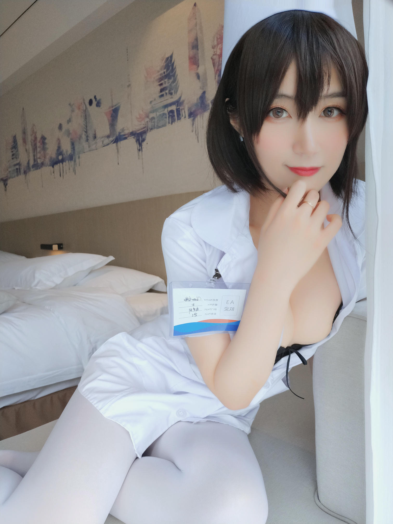 白银81 NO.015 短发小护士 [37P-226MB]_第1集