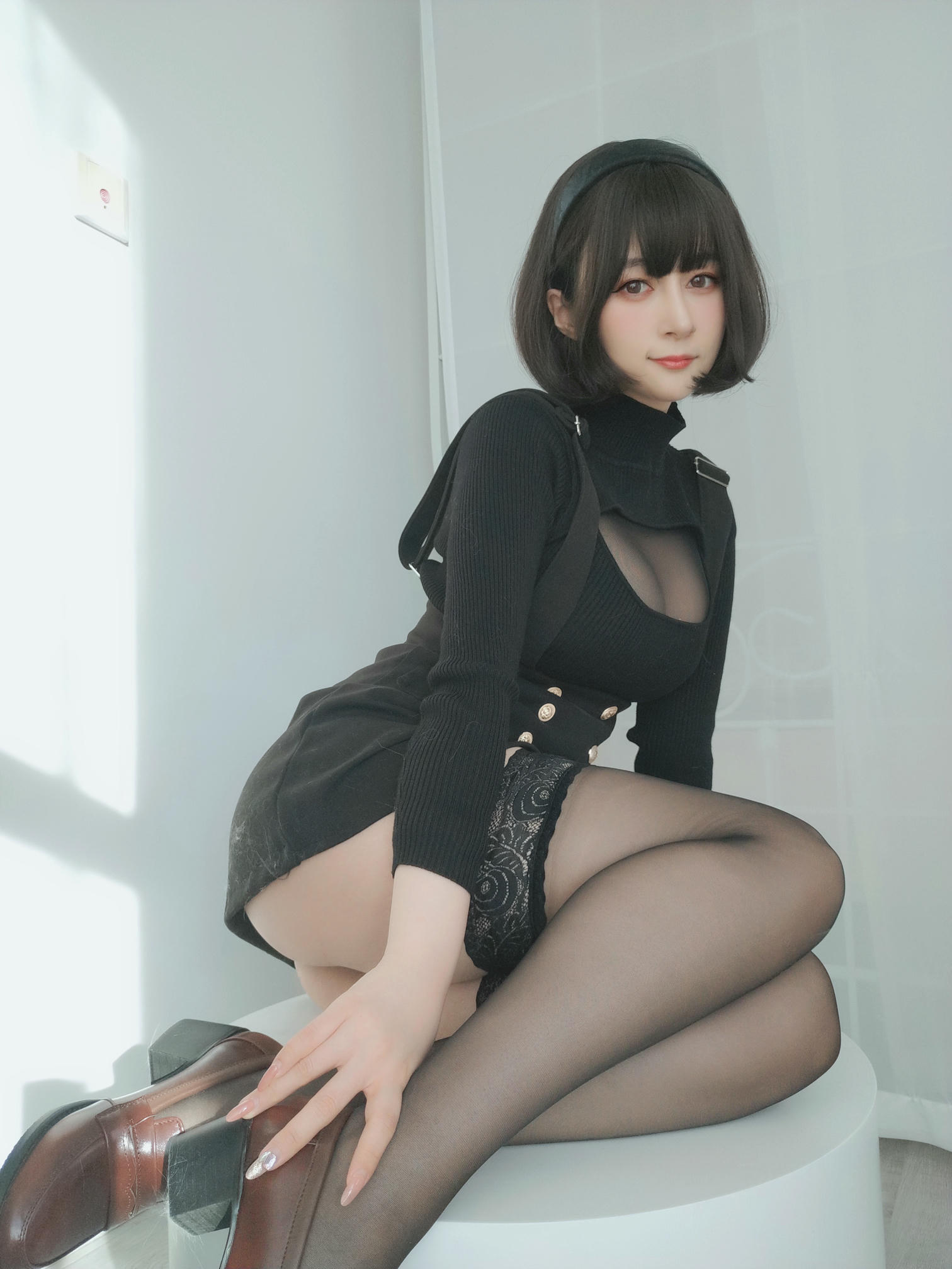 白银81 NO.095 2022年4月fantia合集 [380P11V-1.30GB]-【20220419】胸罩毛衣 2_第1集