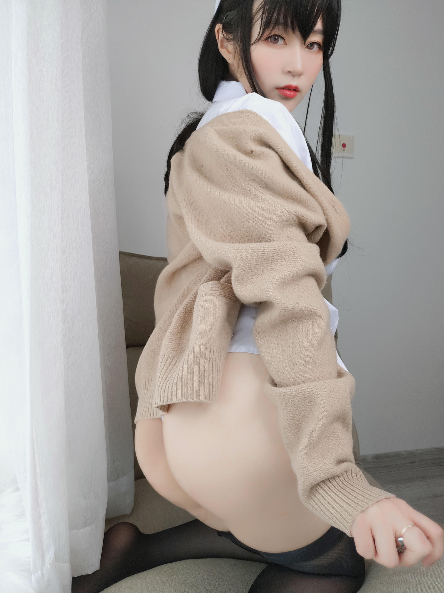 白银81 NO.016 长发小护士 [66P3V-447MB]_第1集