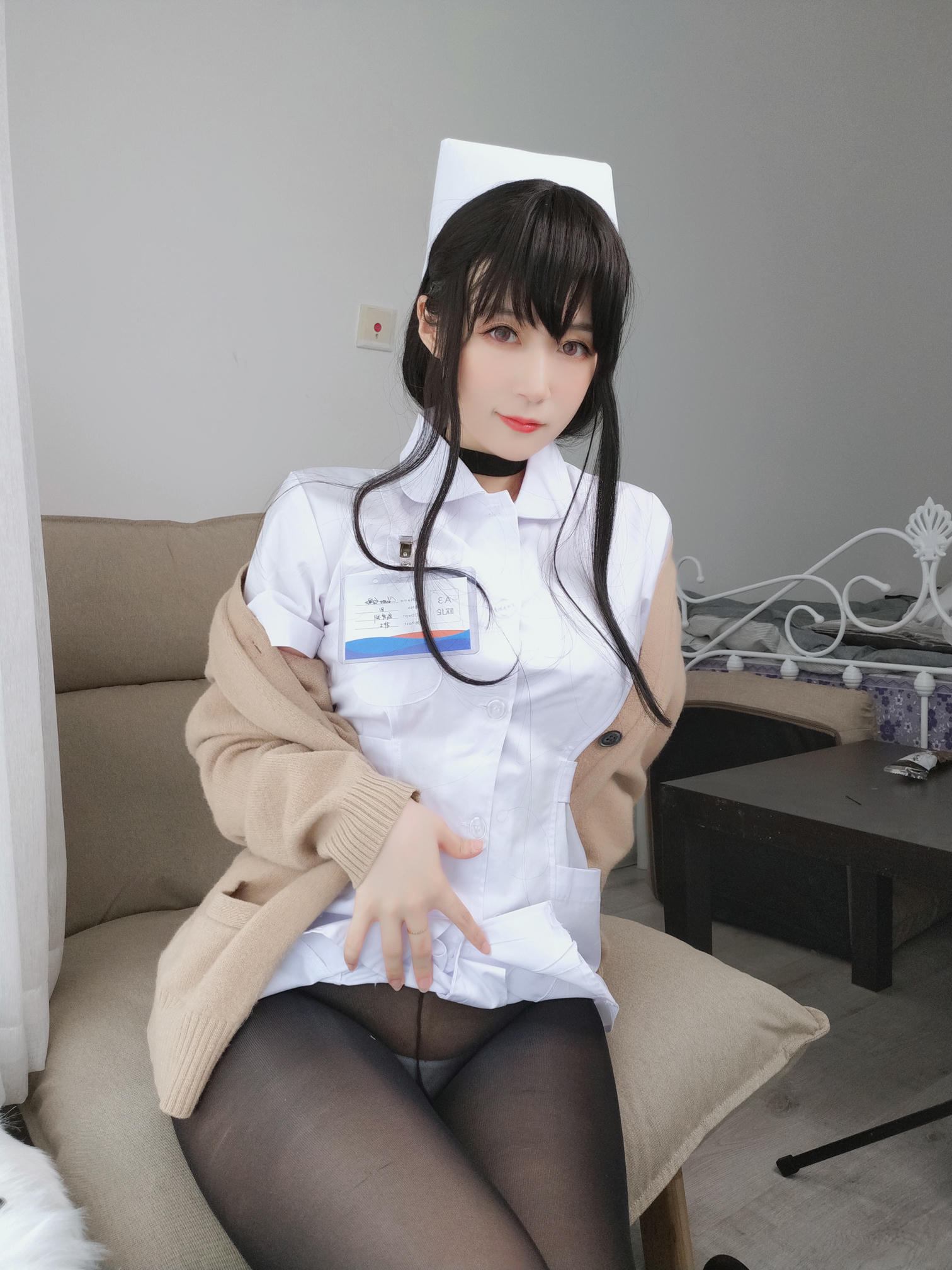 白银81 NO.016 长发小护士 [66P3V-447MB]_第1集