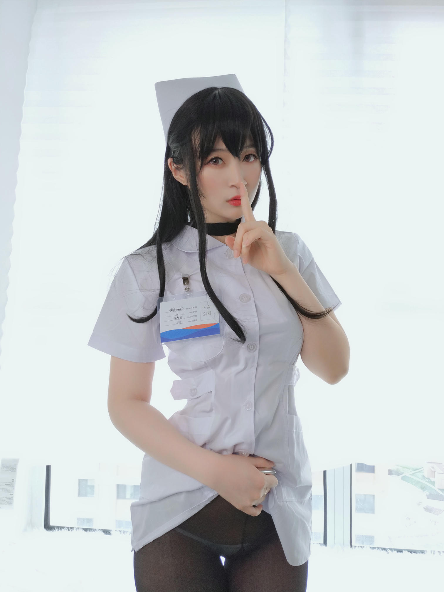 白银81 NO.016 长发小护士 [66P3V-447MB]_第2集