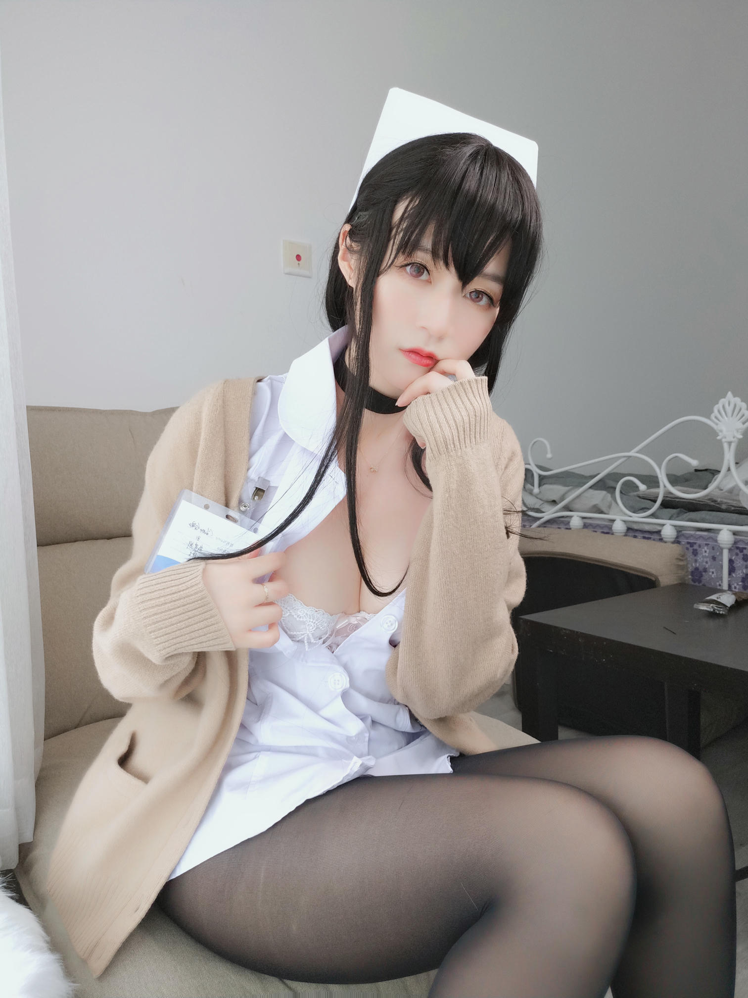 白银81 NO.016 长发小护士 [66P3V-447MB]_第1集