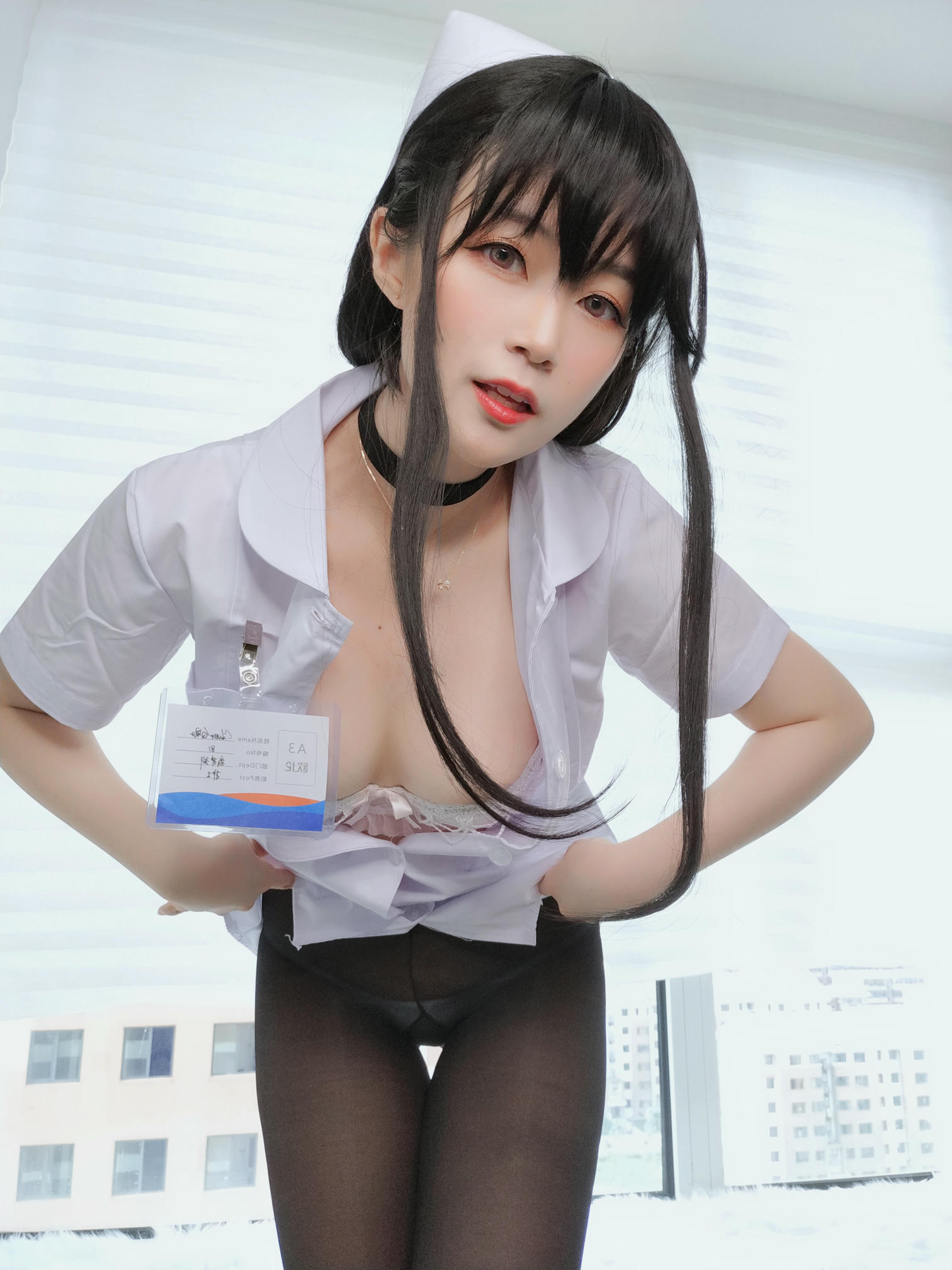 白银81 NO.016 长发小护士 [66P3V-447MB]_第2集