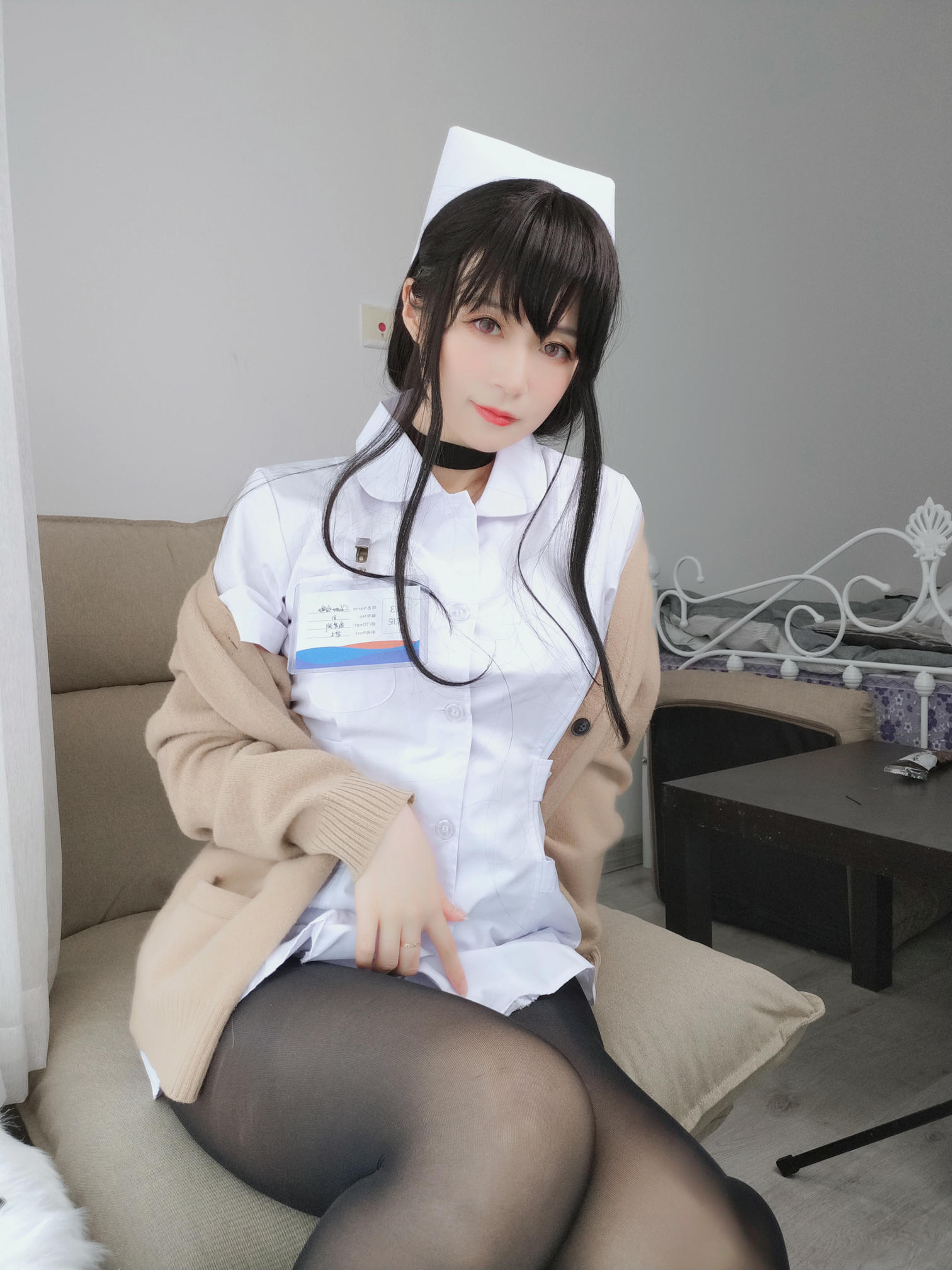 白银81 NO.016 长发小护士 [66P3V-447MB]_第1集