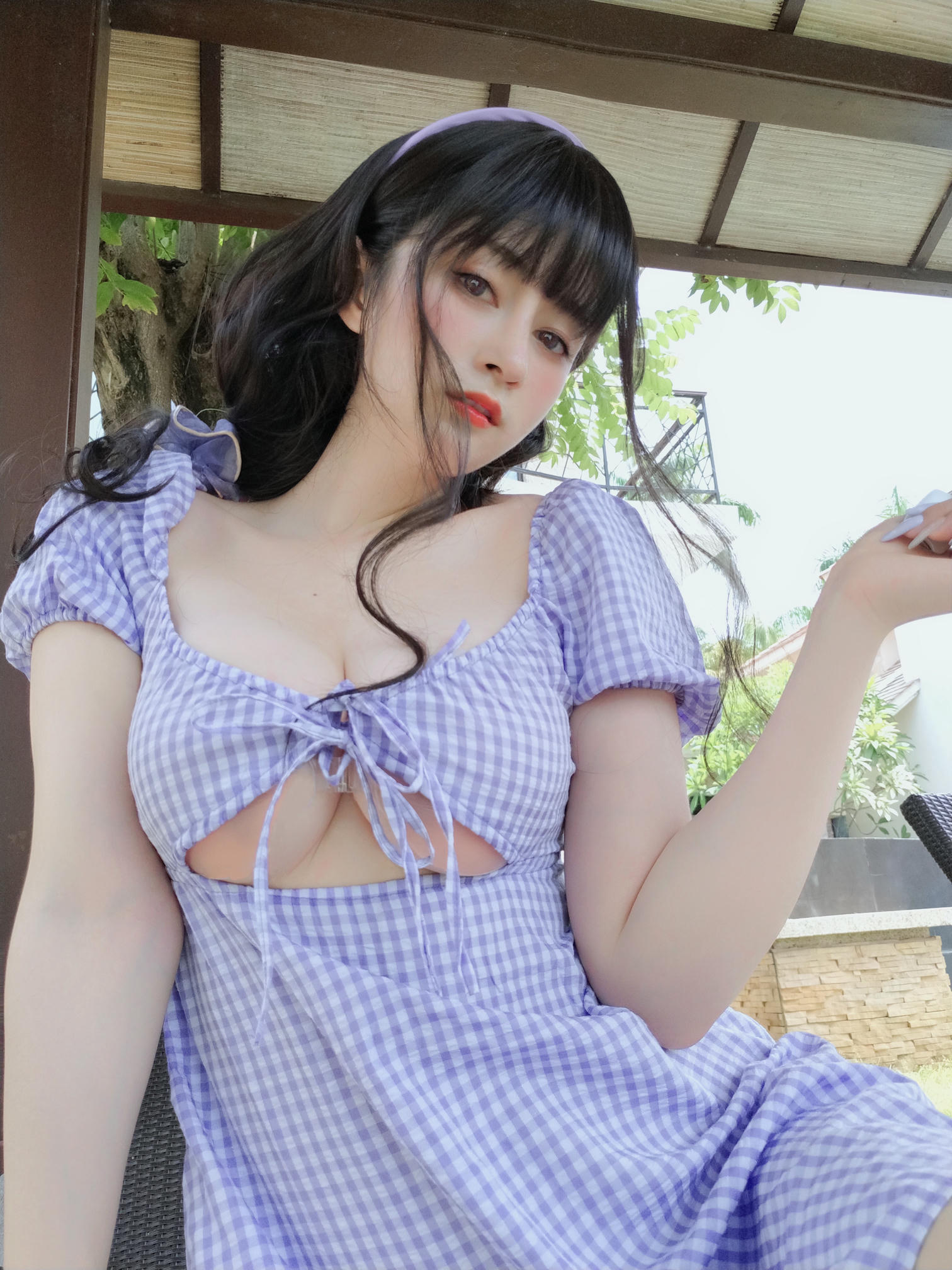 白银81 NO.100 夏日的格子连衣裙[85P+2V／367MB]_第1集