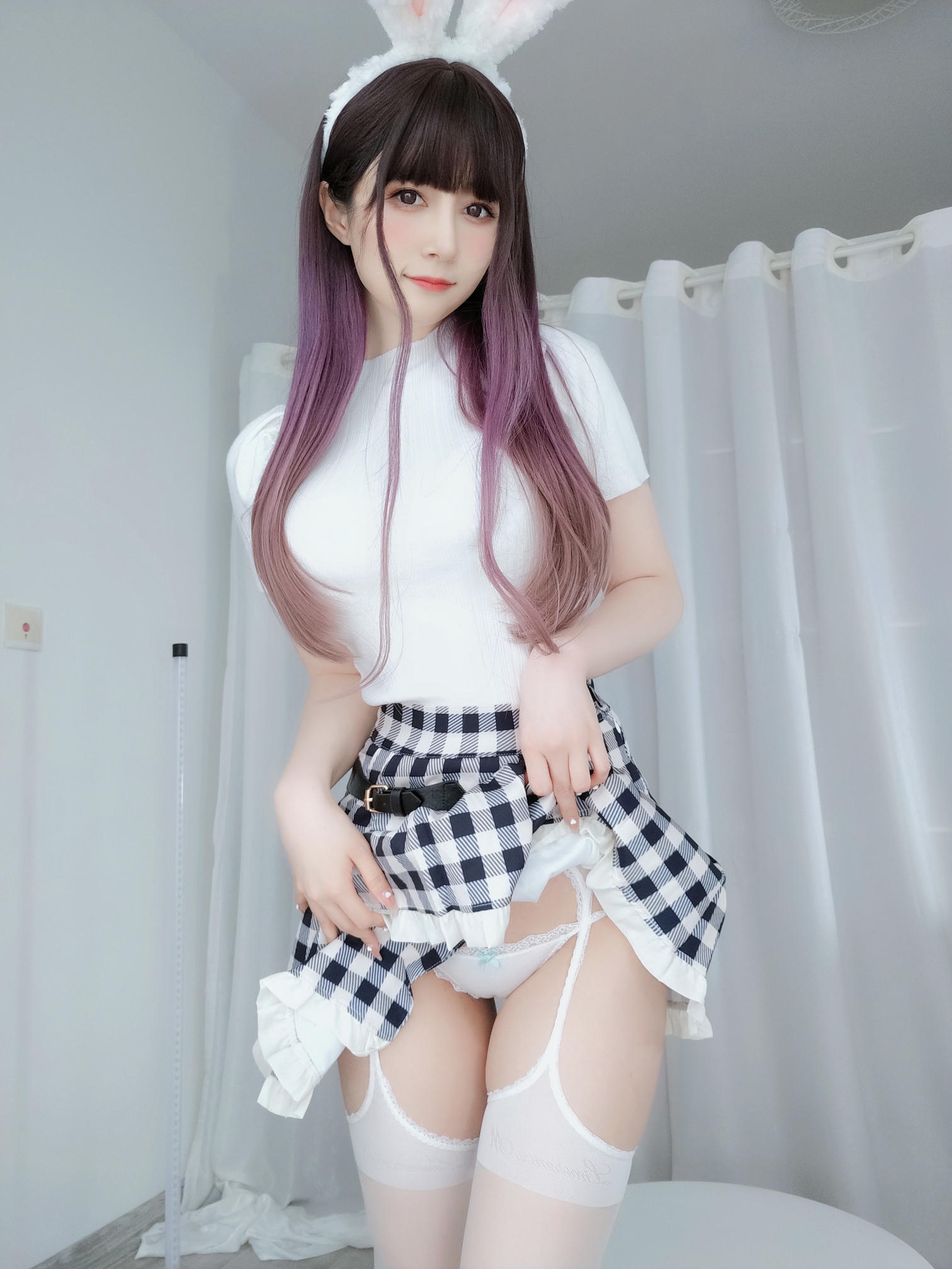 白银81 NO.101 白丝兔女郎[168P+7V／1.19GB]_第1集