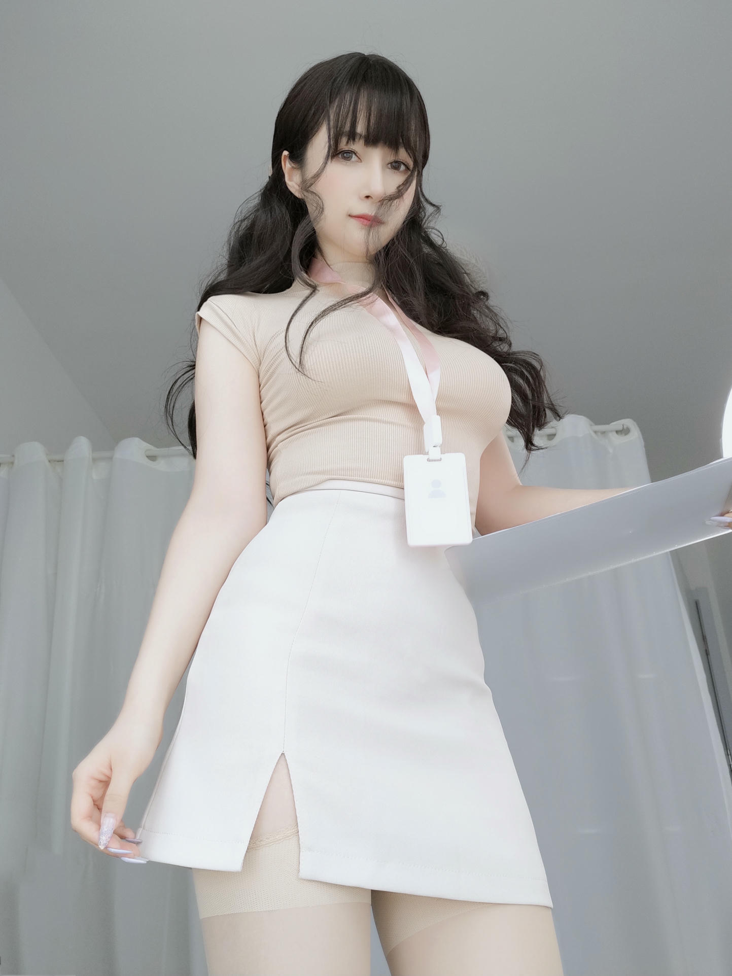 白银81 NO.109 - 仕事中の後輩[22P+3V／184MB]_第1集