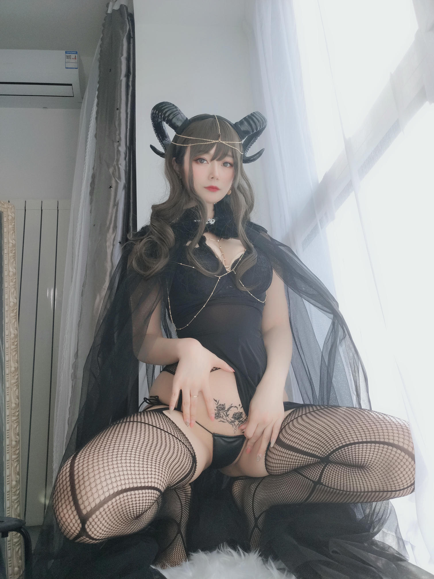 白银81 NO.020 黑山魅魔 [50P1V-397MB]_第3集