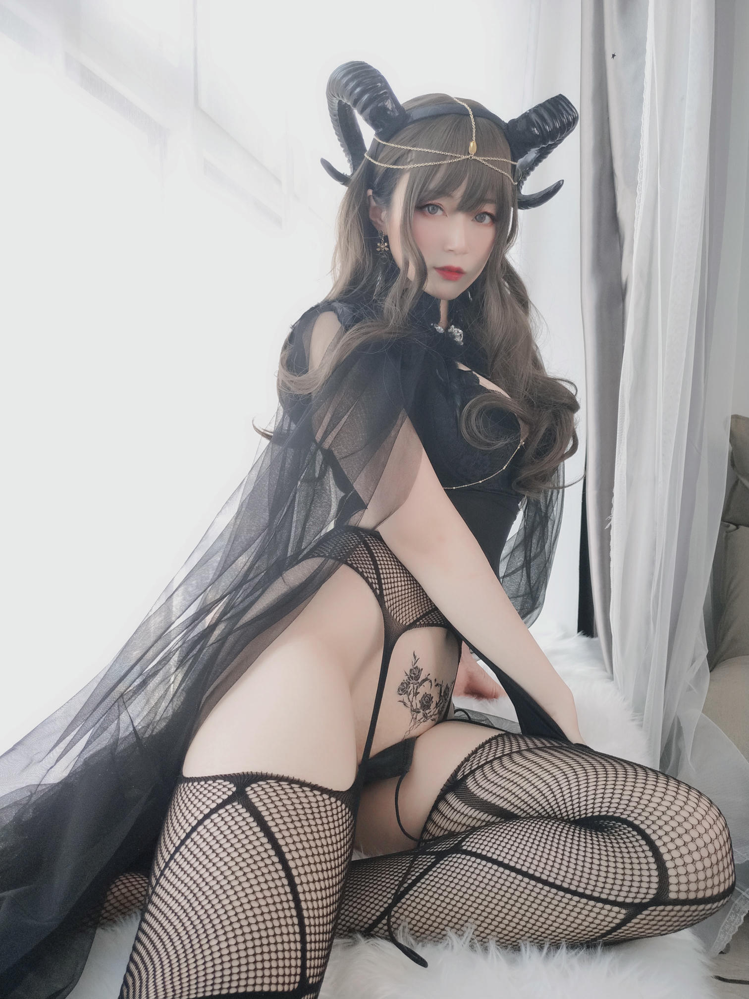 白银81 NO.020 黑山魅魔 [50P1V-397MB]_第1集