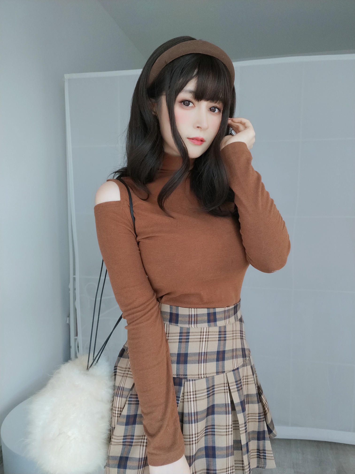 白银81 NO.111 2022年03月会员合集 (全19期) [281P6V-925MB]-2022-03-12 冬天的便服 2_第1集