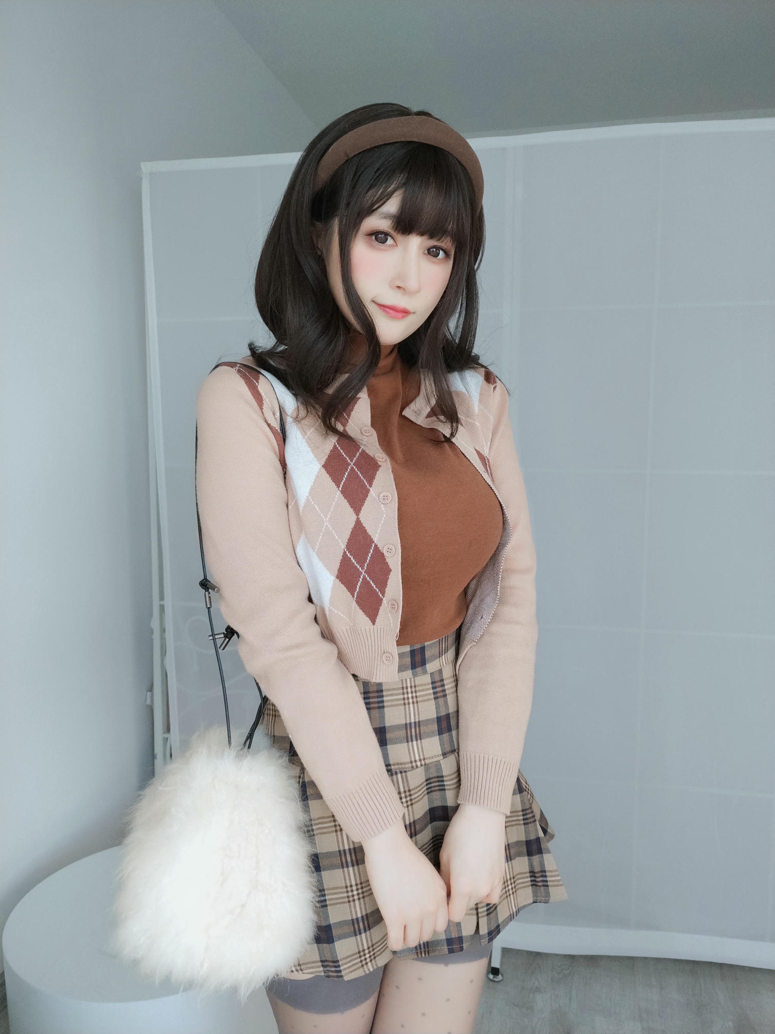 白银81 NO.111 2022年03月会员合集 (全19期) [281P6V-925MB]-2022-03-12 冬天的便服 2_第1集