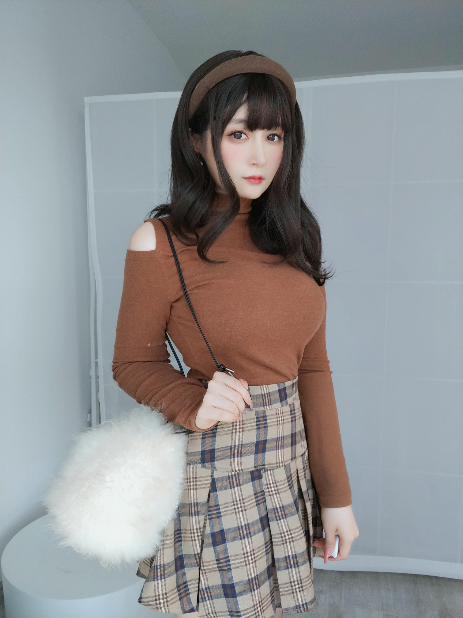 白银81 NO.111 2022年03月会员合集 (全19期) [281P6V-925MB]-2022-03-12 冬天的便服 2_第1集