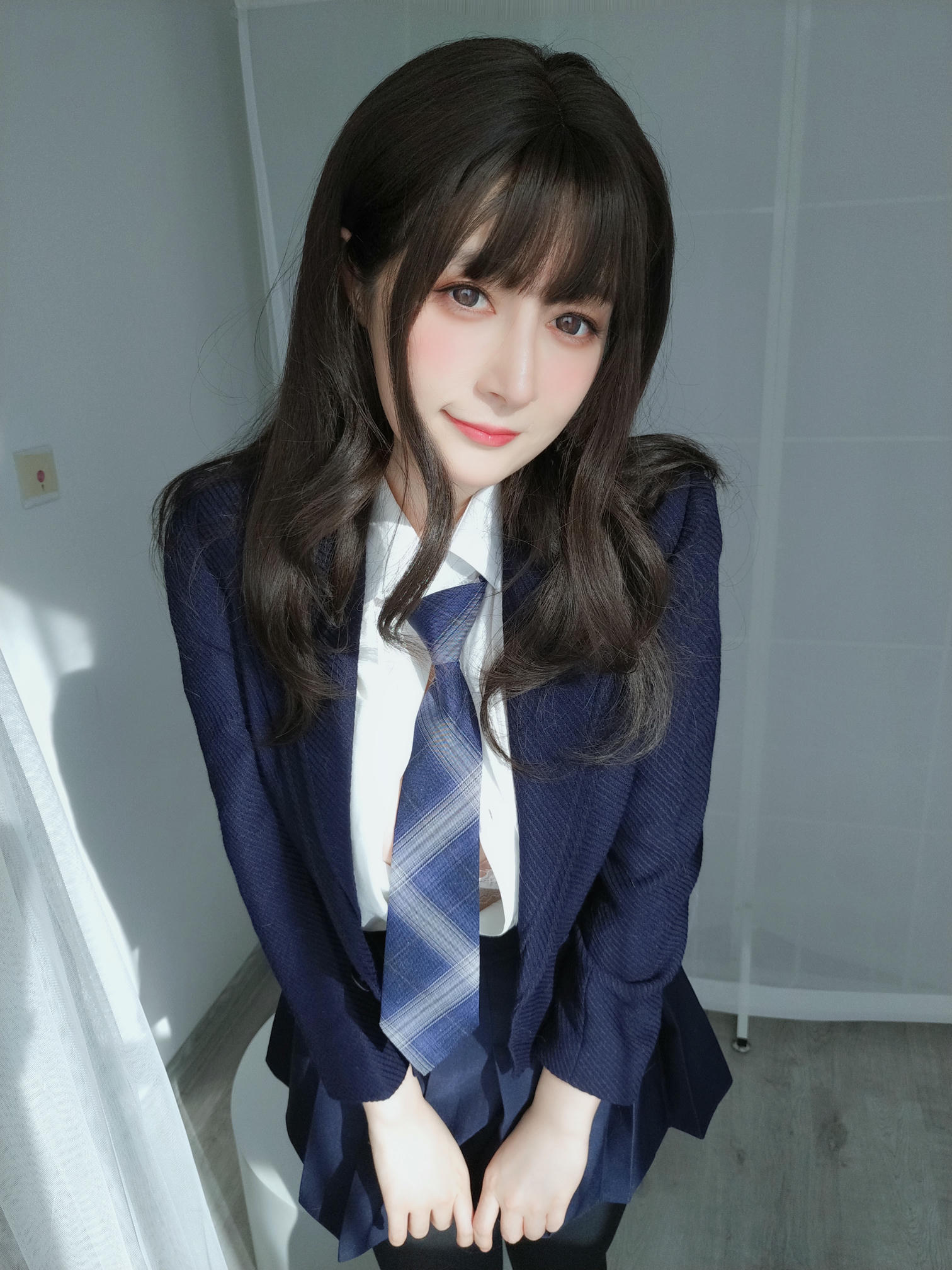 白银81 NO.111 2022年03月会员合集 (全19期) [281P6V-925MB]-2022-03-28 衬衫上的第二个扣子不见了_第1集