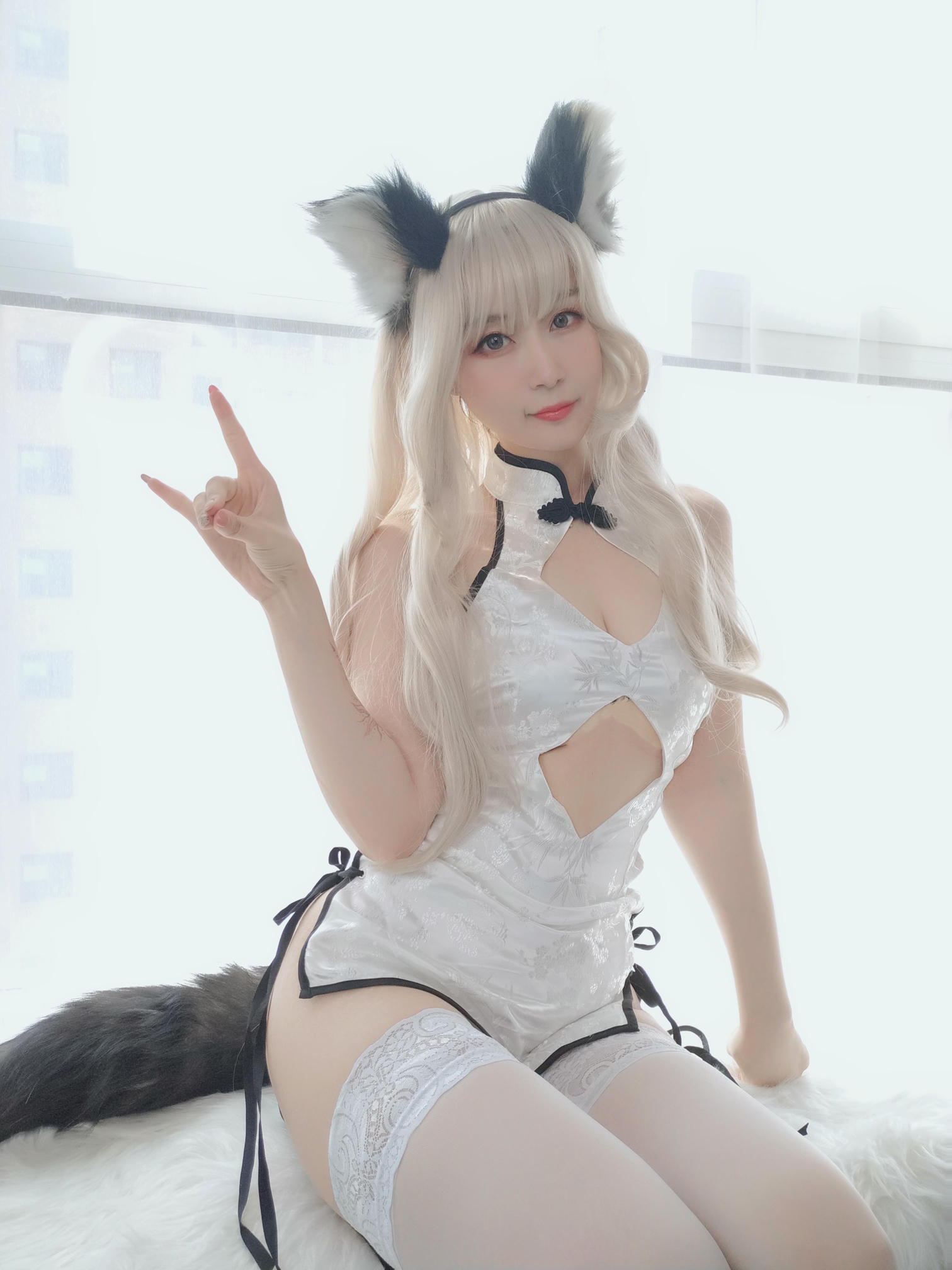 白银81 NO.022 小白狼 [49P3V-180MB]_第1集