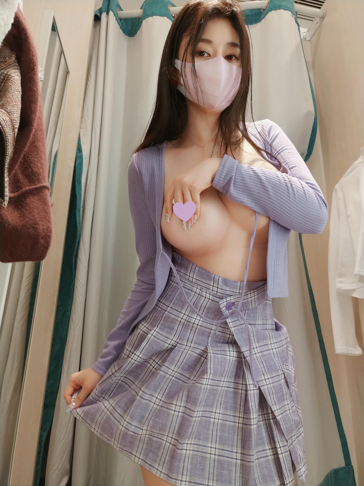 白银81 NO.114 22年05月会员合集[354P-3V-1.17G]-2022-05-09 紫色のコートは綺麗ですか_ [15P-51.46MB]_第1集