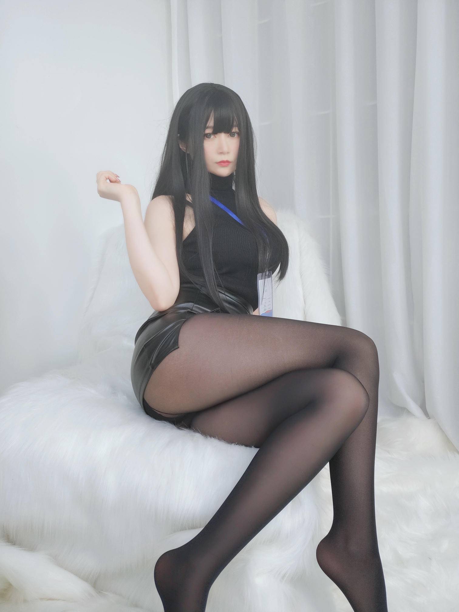 白银81 NO.024 职场新人 [118P7V-642MB]_第1集