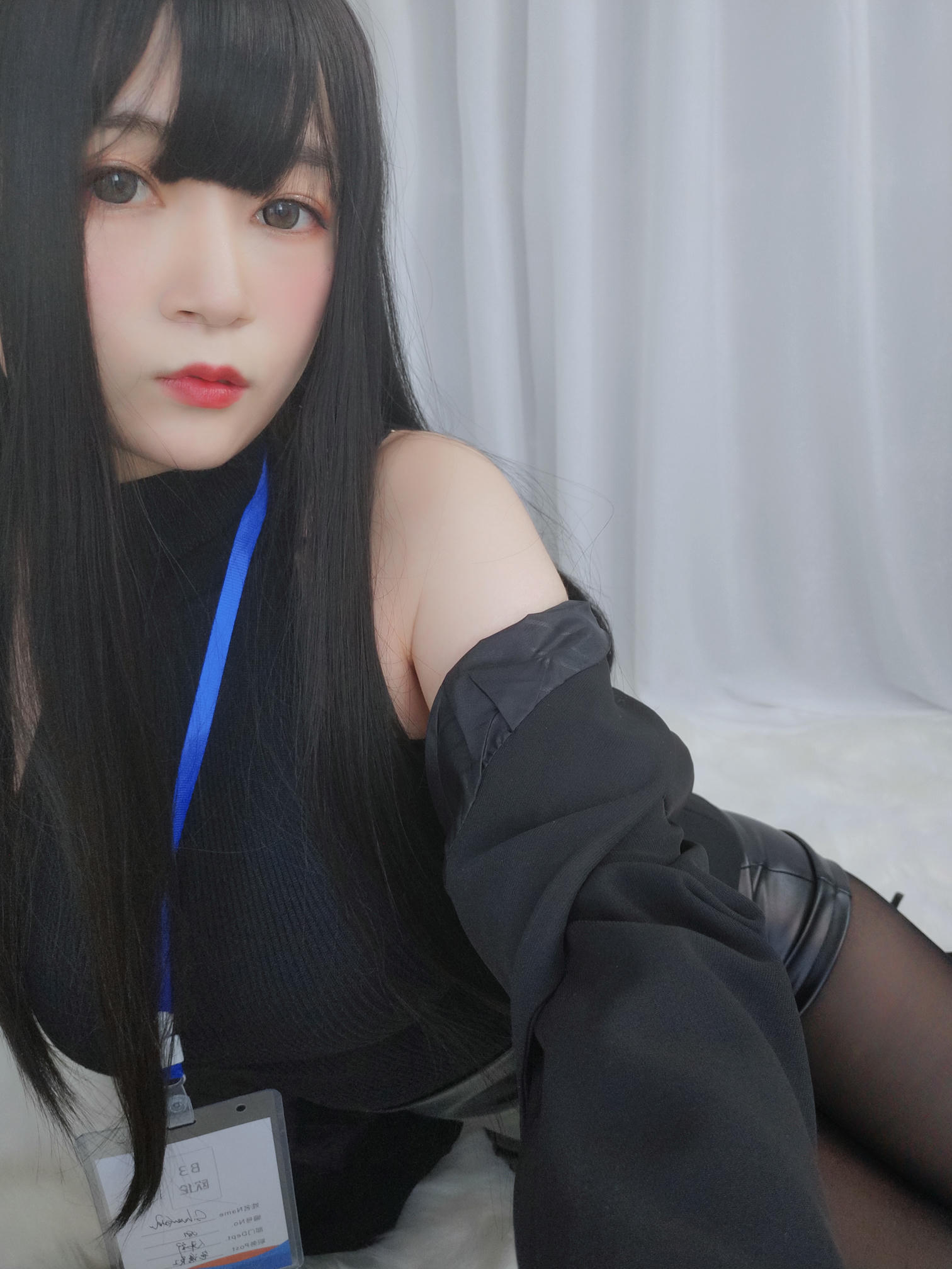 白银81 NO.024 职场新人 [118P7V-642MB]_第1集