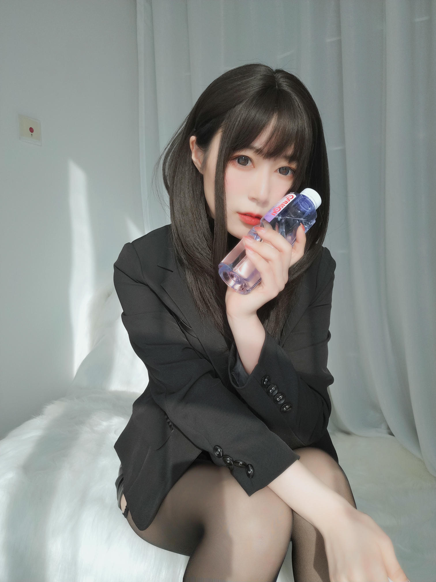 白银81 NO.024 职场新人 [118P7V-642MB]_第3集