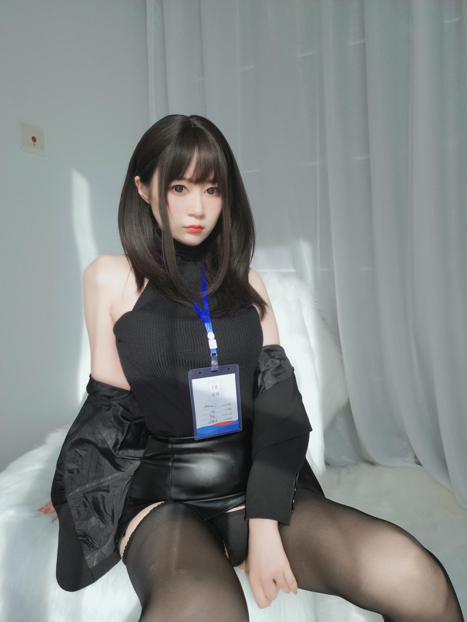 白银81 NO.024 职场新人 [118P7V-642MB]_第3集