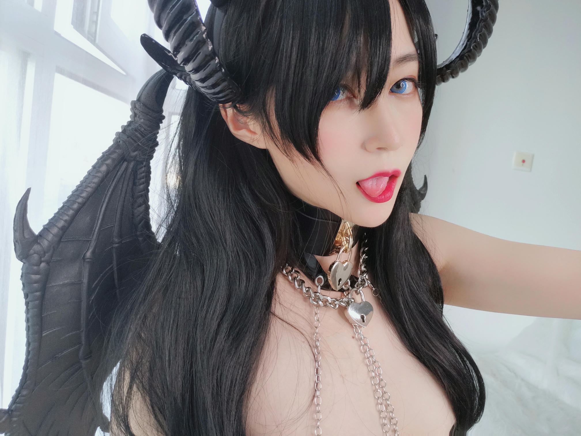 白银81 NO.025 朵拉轰龙少女 [51P-126MB]_第3集