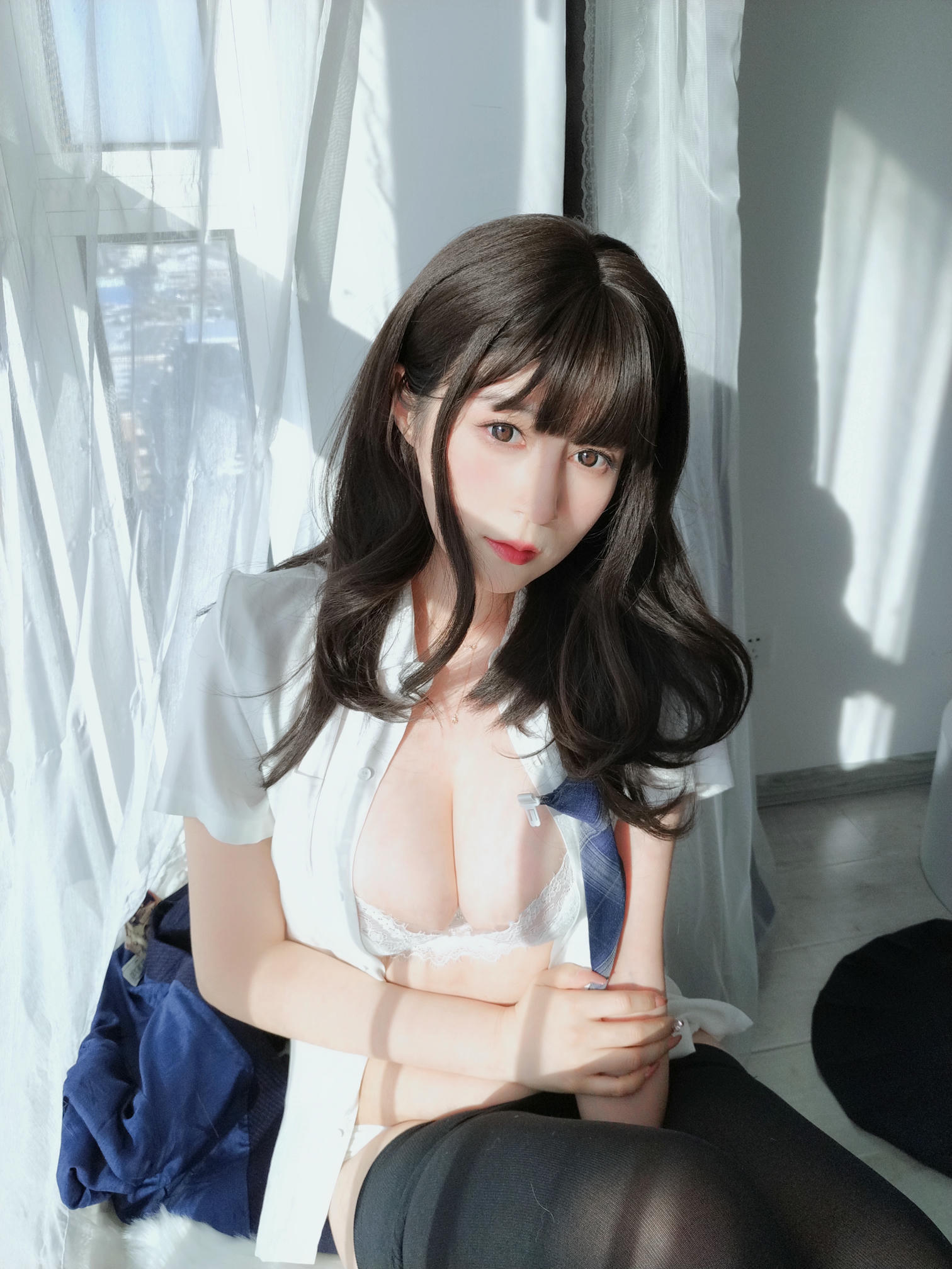 白银81 NO.119 2022年4月会员合集（24期）[386P+11V-1.29G]-2022-04-03 白色内衣 [14P-39.0MB]_第1集