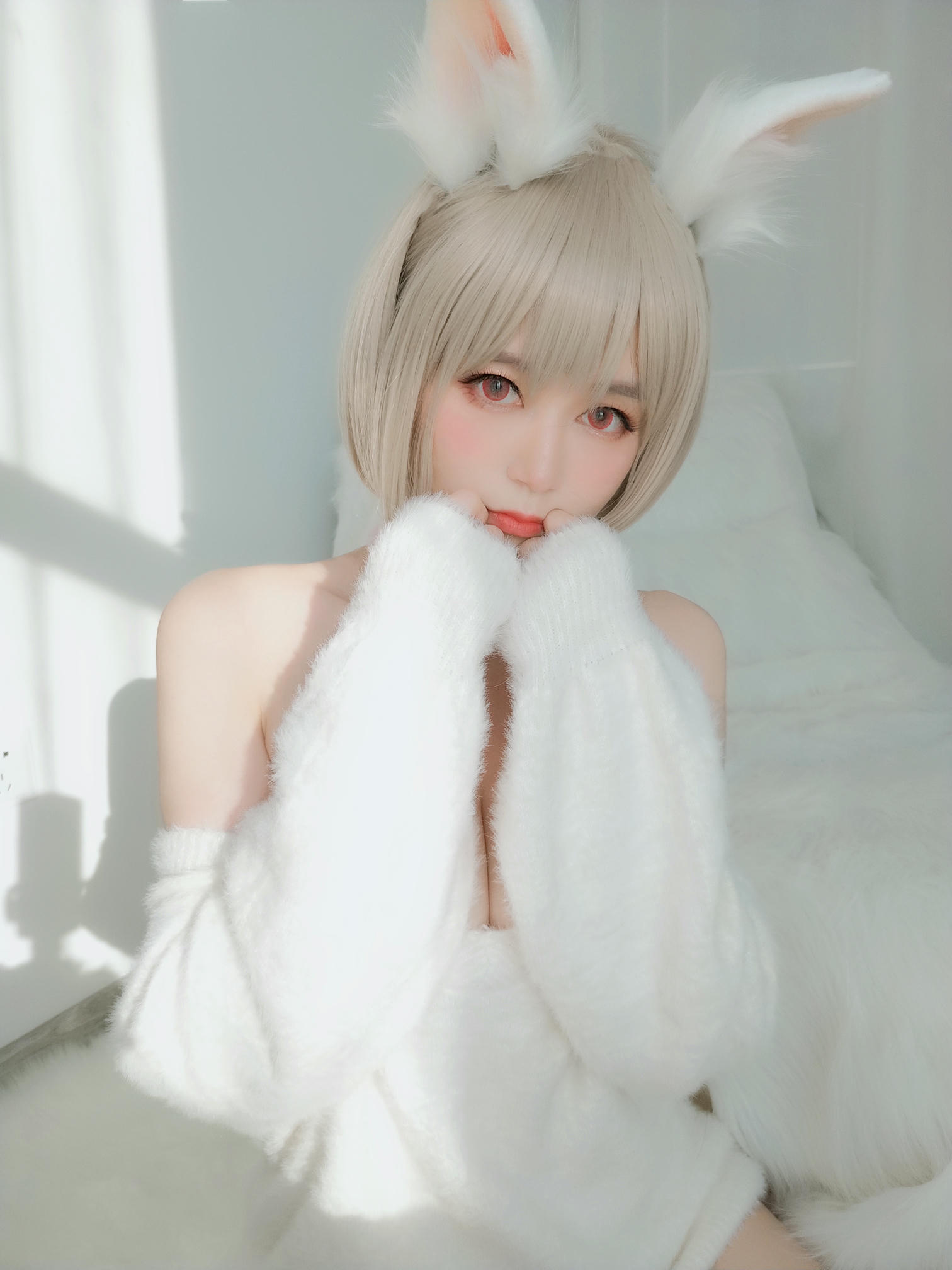 白银81 NO.026 小白兔 [105P2V-236MB]_第5集